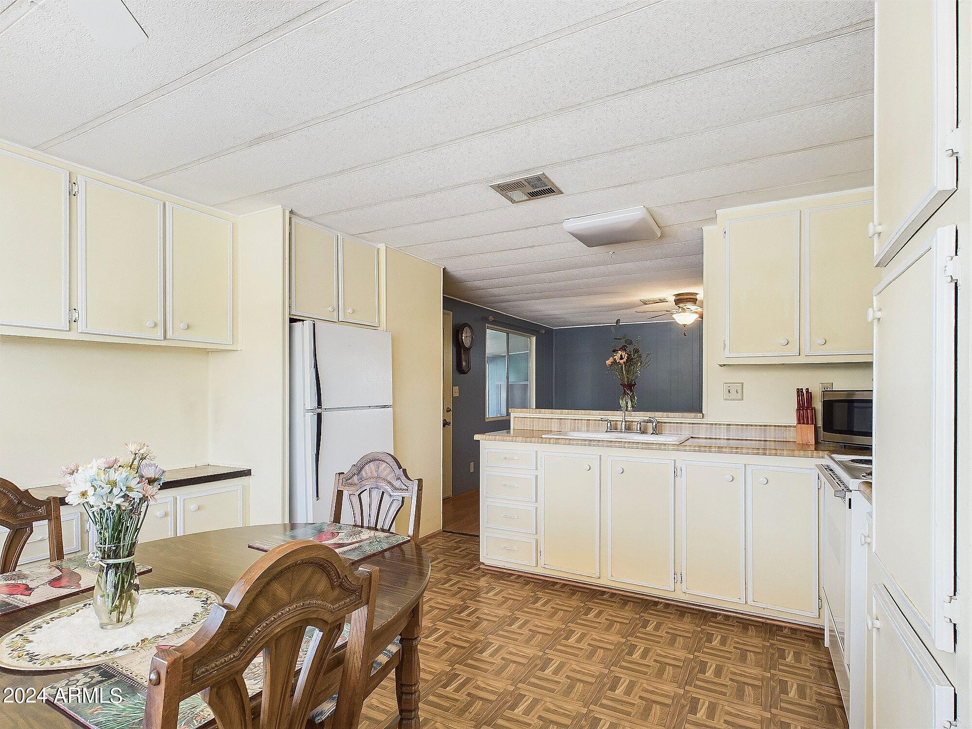 Brentwood West - Residential