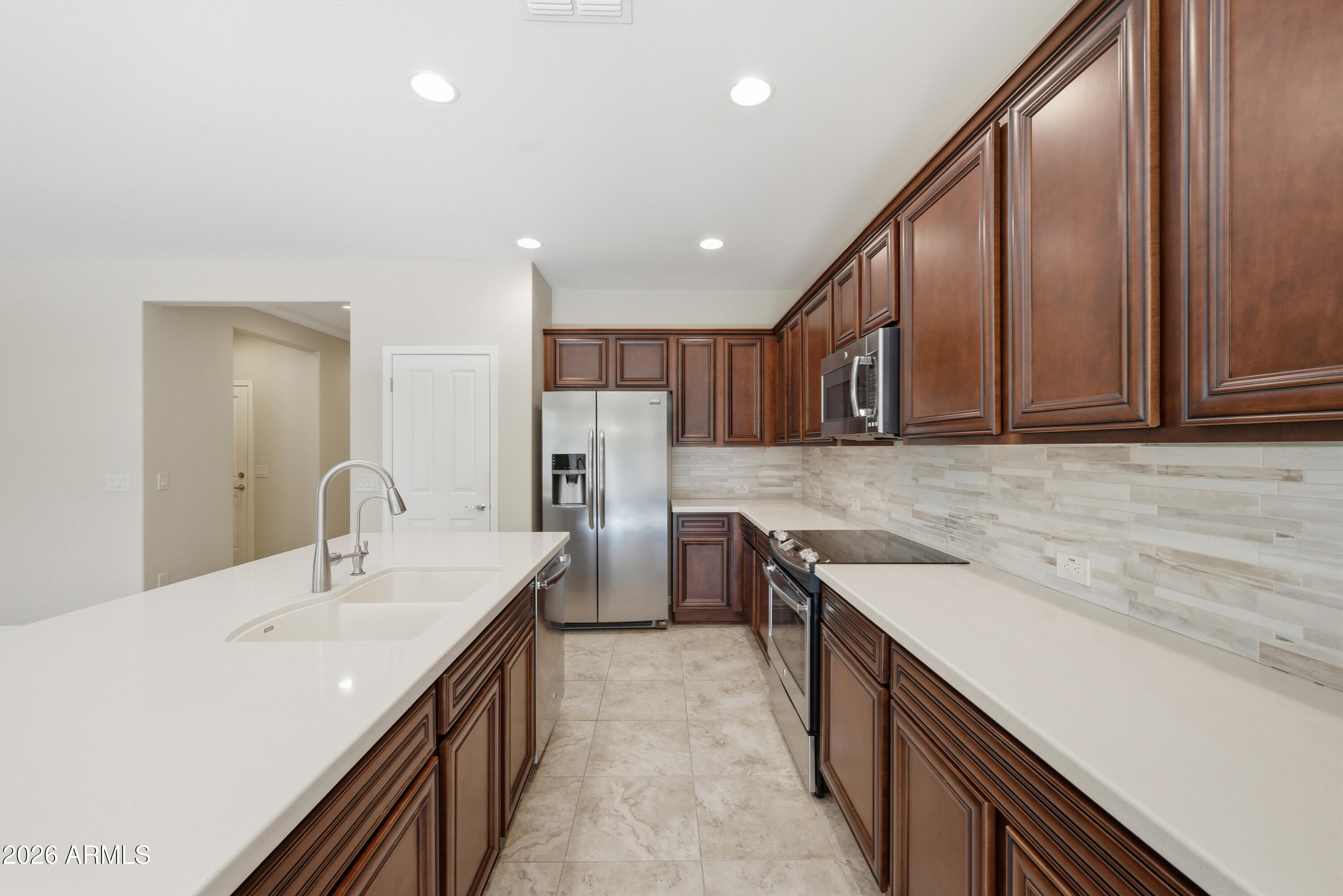 ROBSON RANCH - ARIZONA UNIT NINETEEN B 2013083804 - Residential