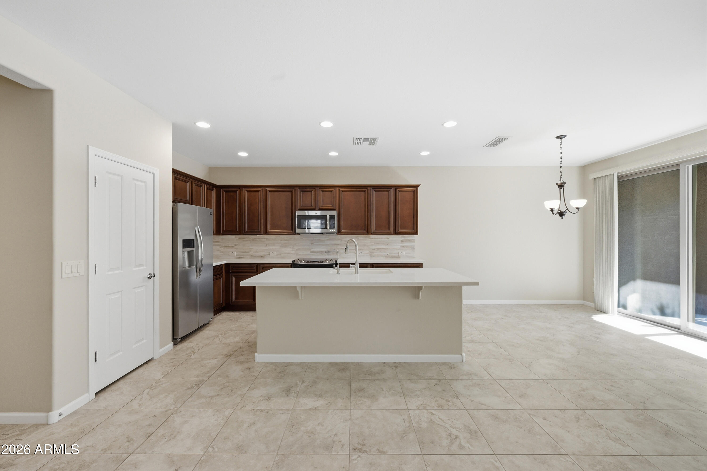 ROBSON RANCH - ARIZONA UNIT NINETEEN B 2013083804 - Residential
