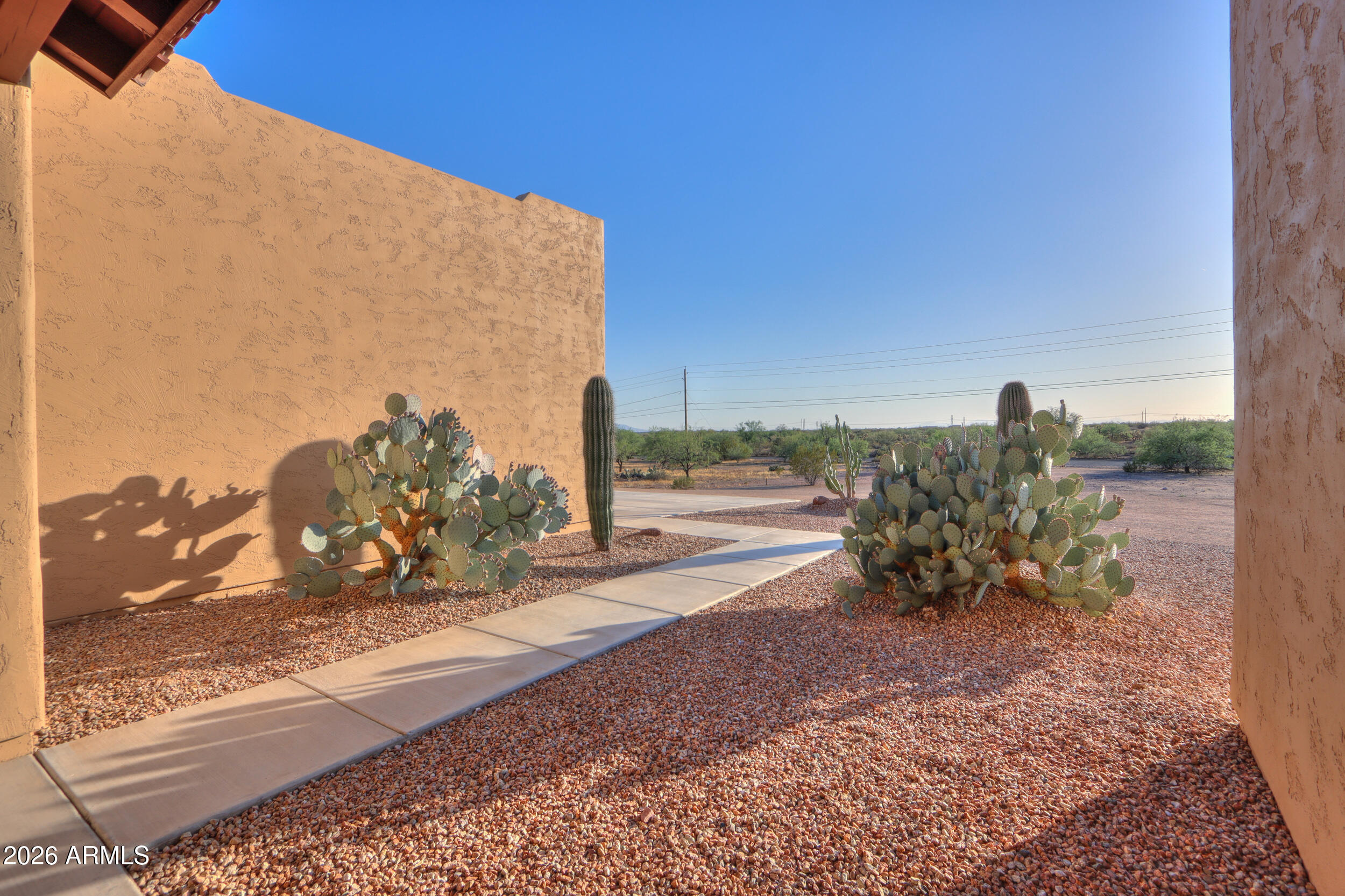 COM @ THE W4 COR OF SEC 25-01N-08E TH N-330.94 TH - Residential