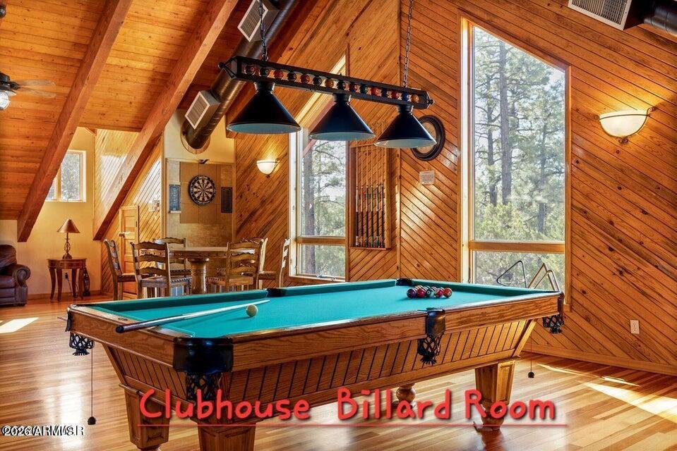 WHITE MOUNTAIN VACATION VILLAGE UNIT 4 - Residential