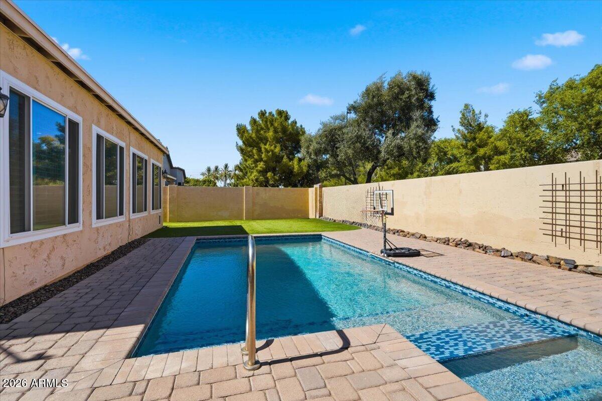 CAYMAN SQUARE UNIT 1 - Residential