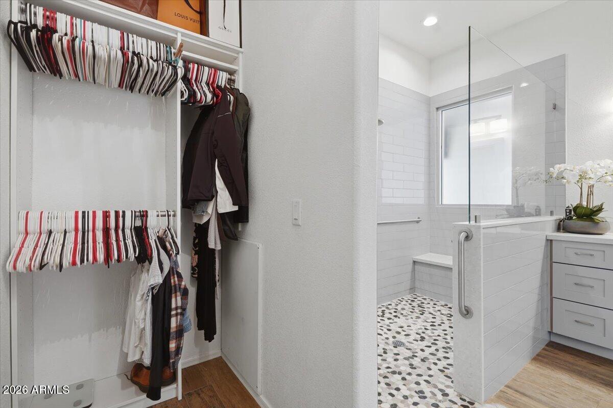CAYMAN SQUARE UNIT 1 - Residential