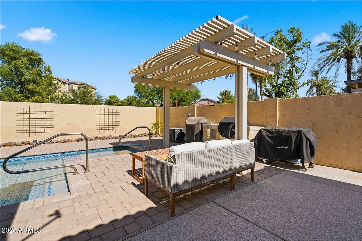 CAYMAN SQUARE UNIT 1 - Residential