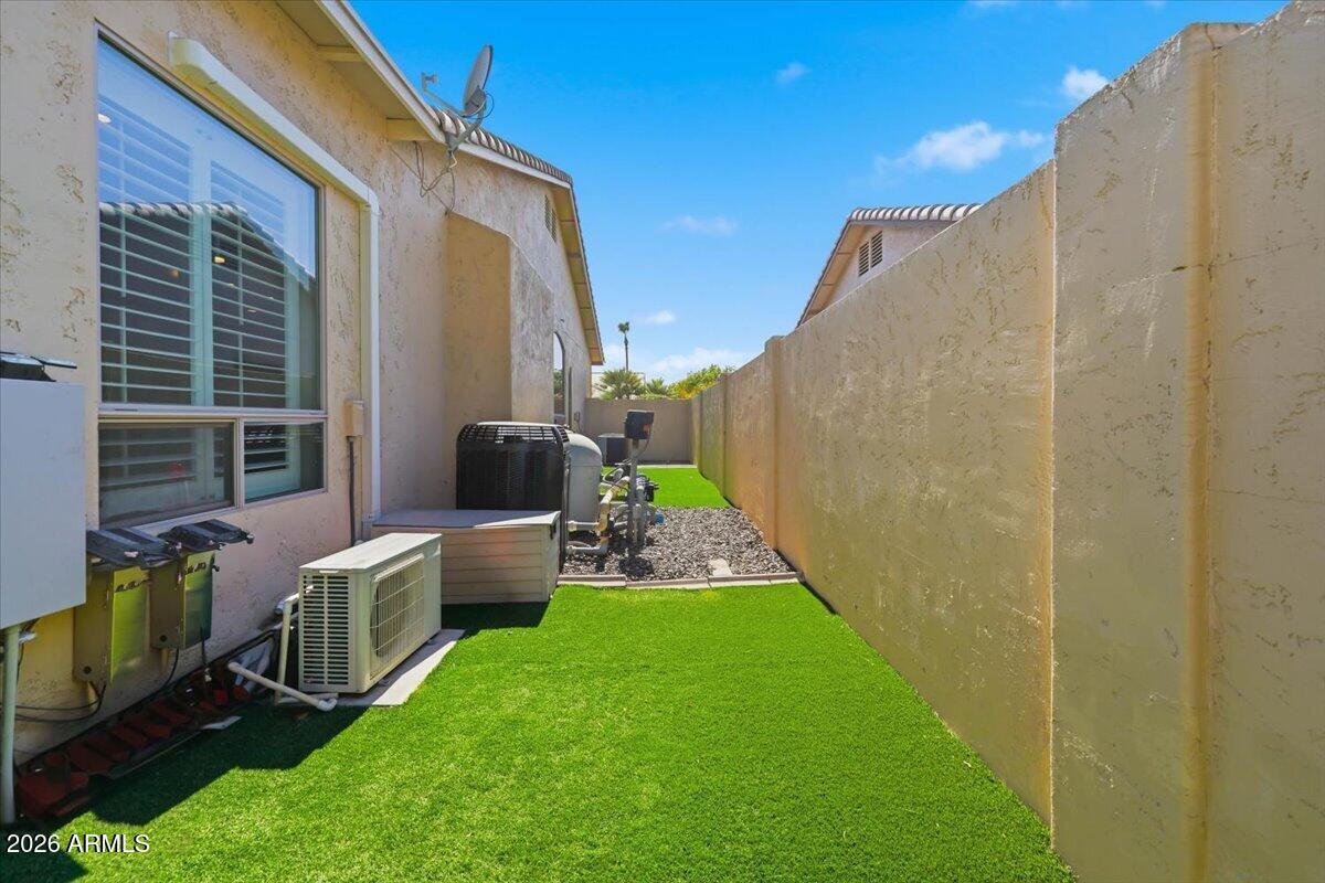 CAYMAN SQUARE UNIT 1 - Residential