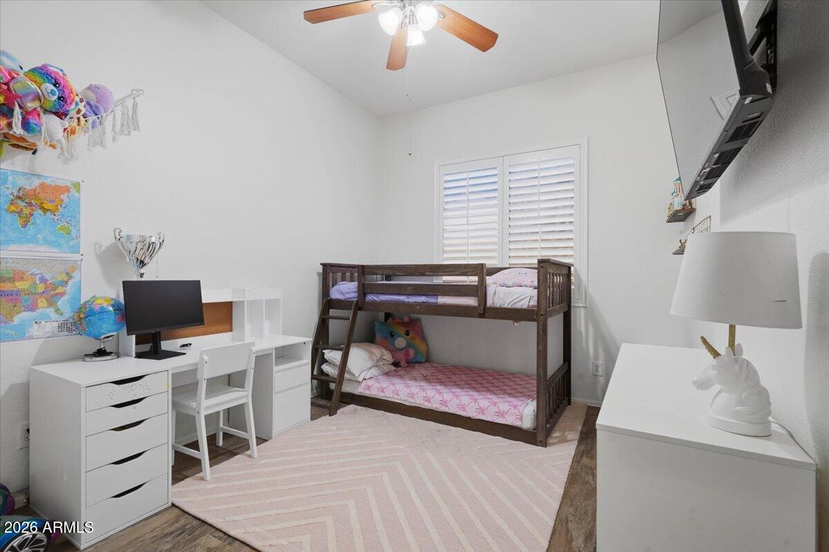CAYMAN SQUARE UNIT 1 - Residential