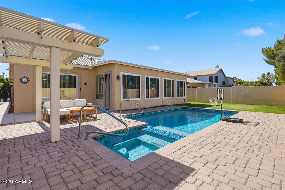 CAYMAN SQUARE UNIT 1 - Residential