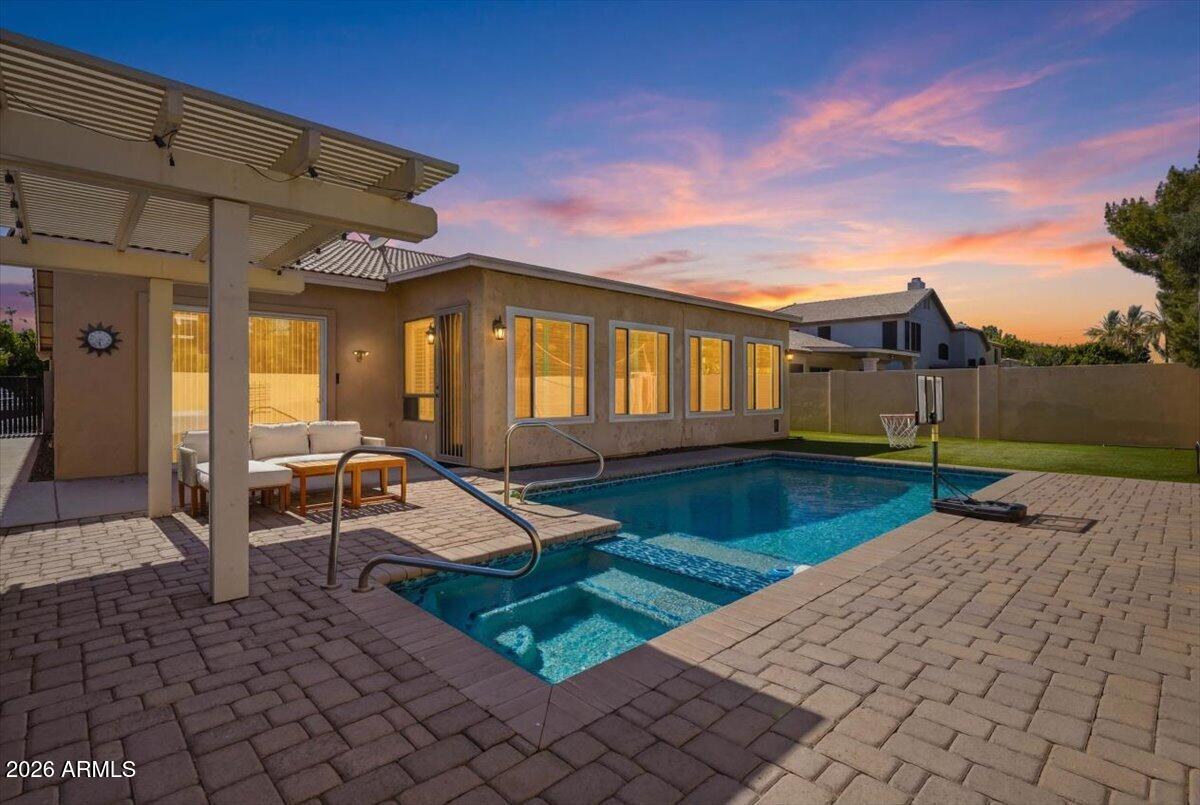 CAYMAN SQUARE UNIT 1 - Residential