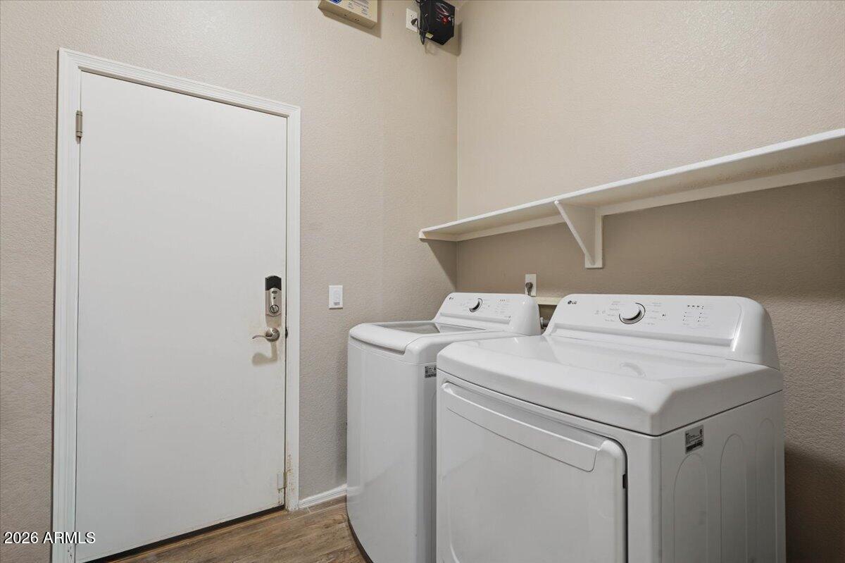 CAYMAN SQUARE UNIT 1 - Residential