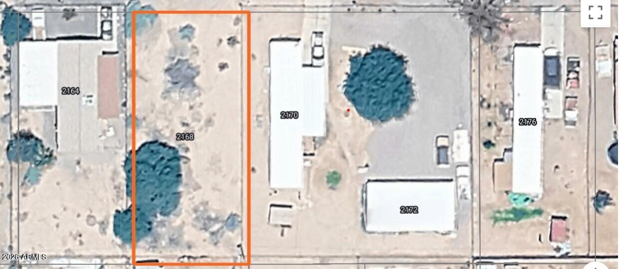 Great lot with room to put your dream home or starter home go take a look at a lot at a great price.

Buyer to confirm zoning, use, utlities, water and building regulations.