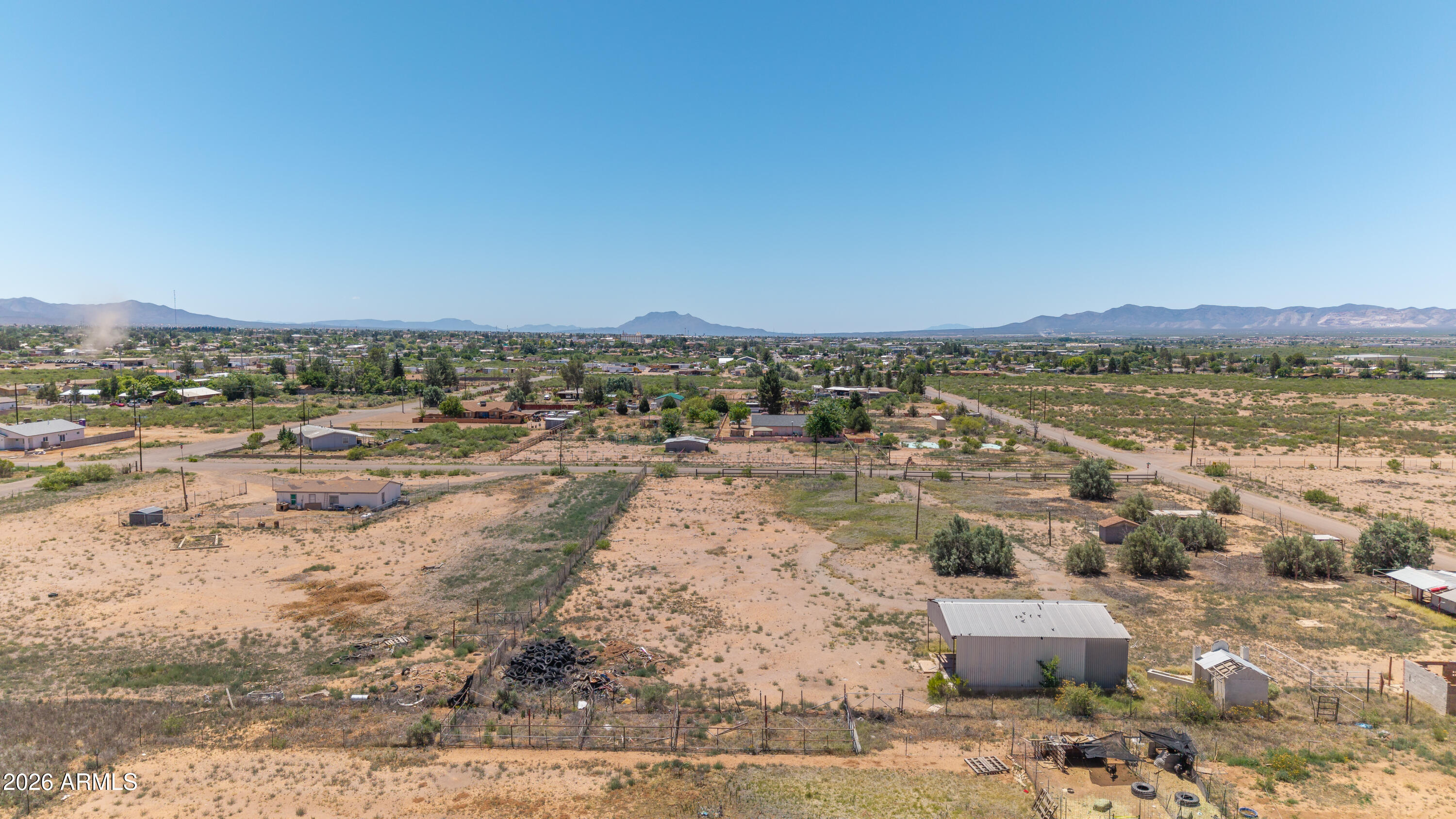 FAIRVIEW - Land