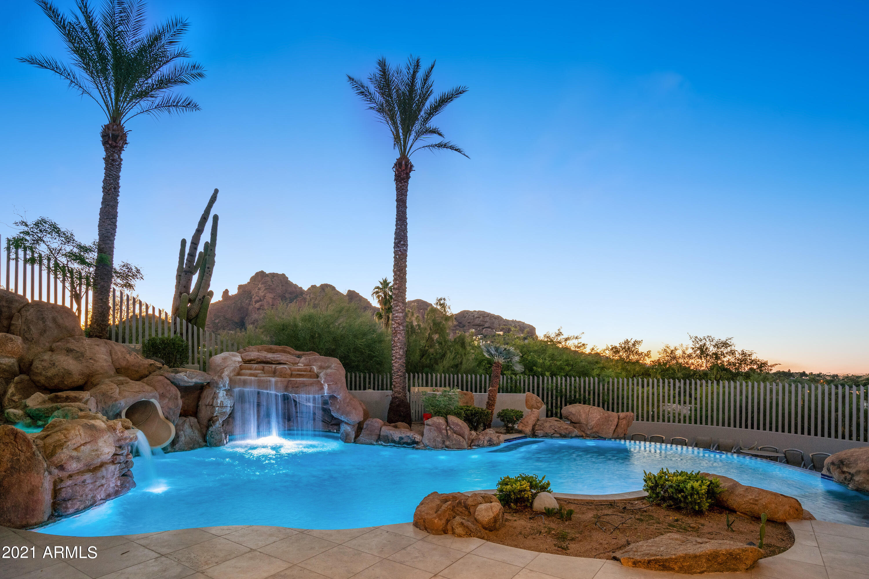 SANCTUARY - Residential