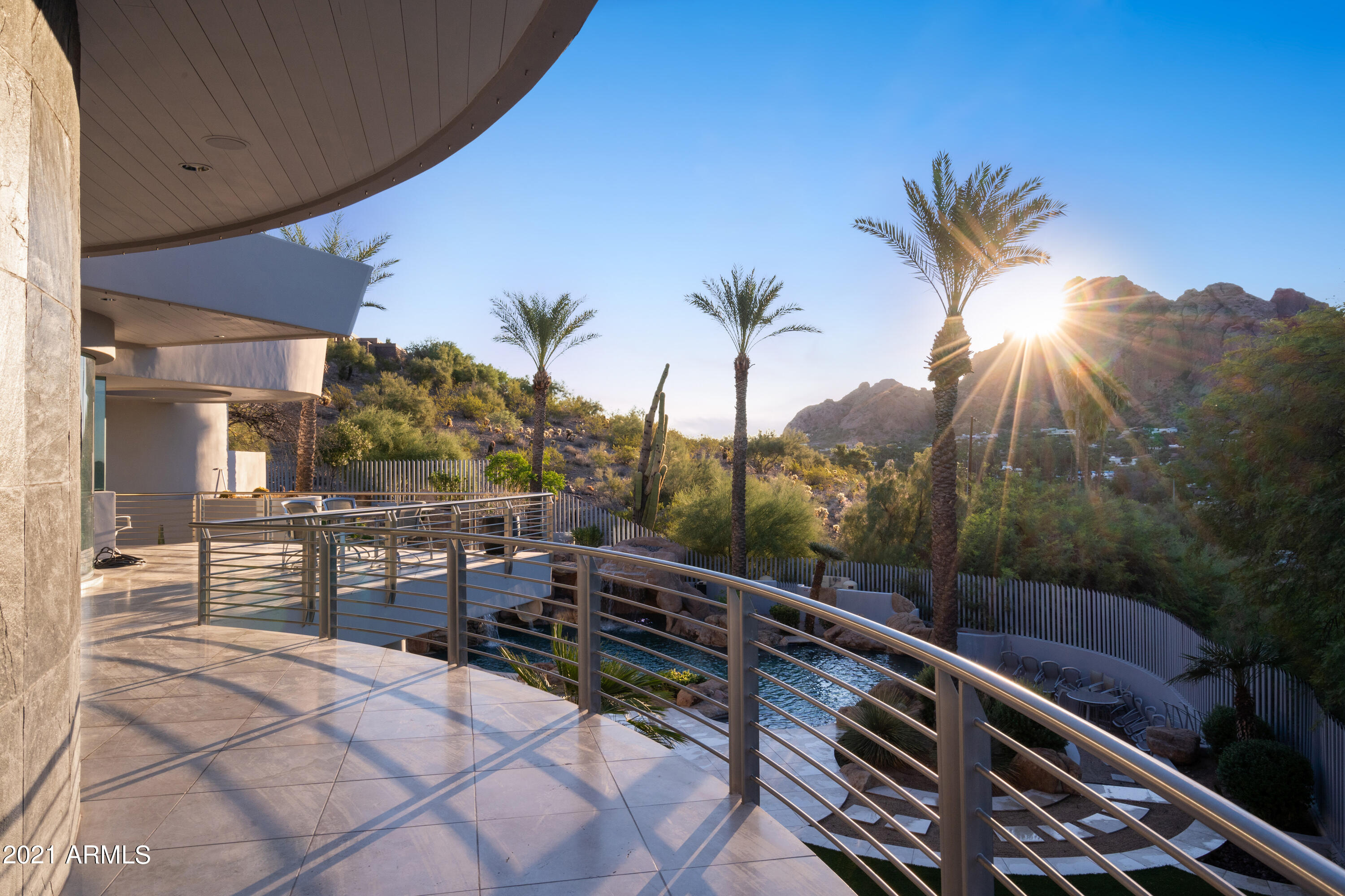 SANCTUARY - Residential