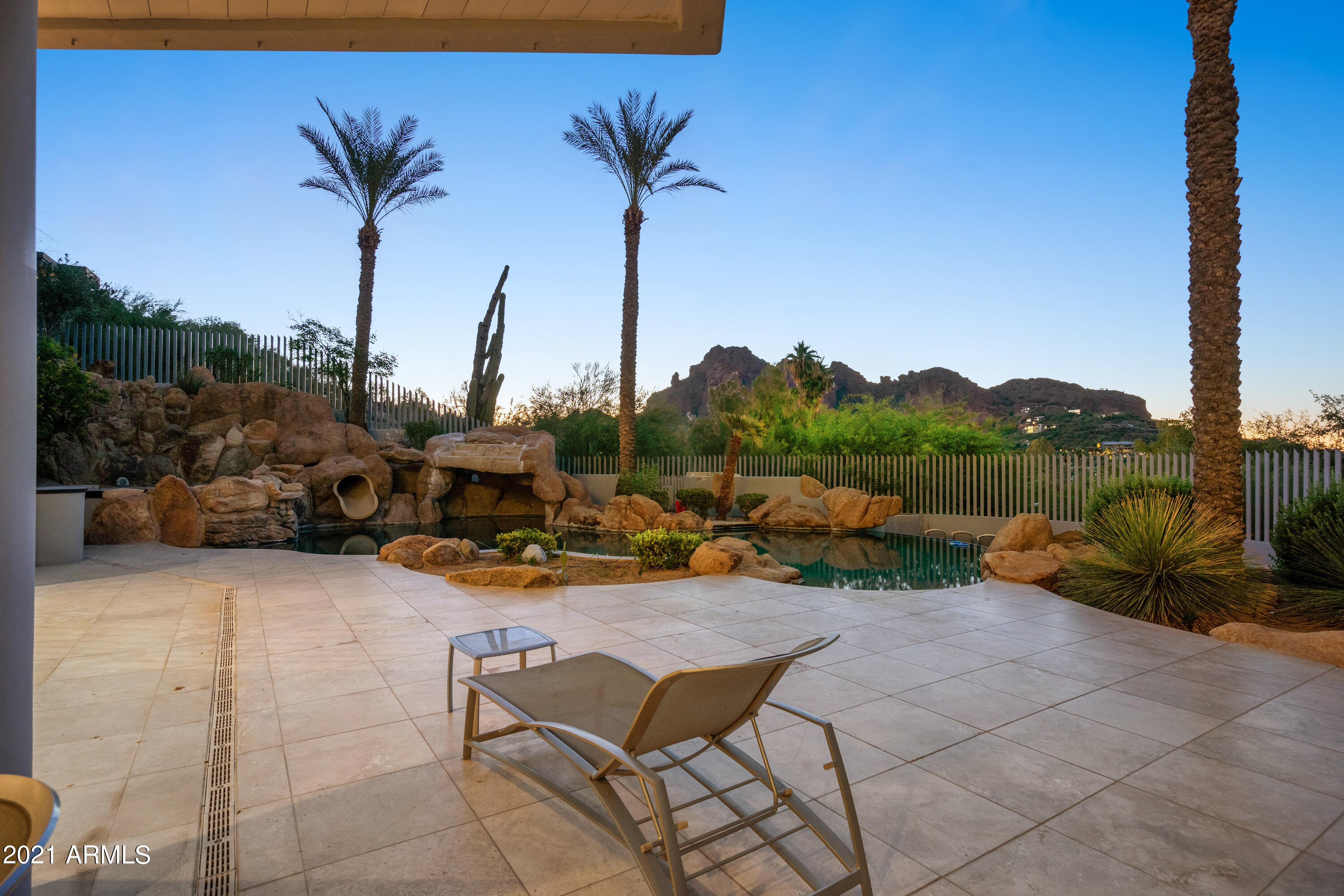 SANCTUARY - Residential