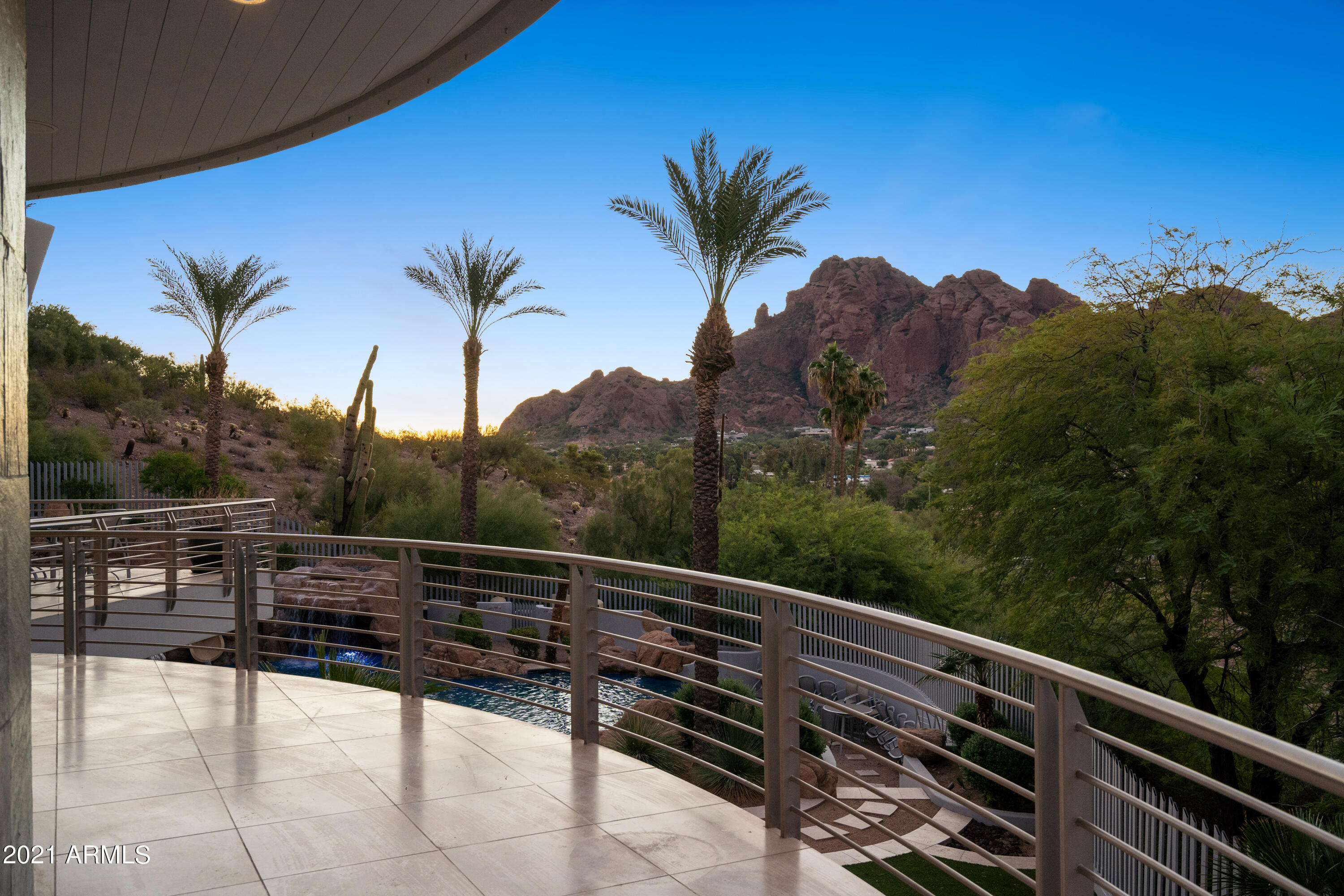 SANCTUARY - Residential
