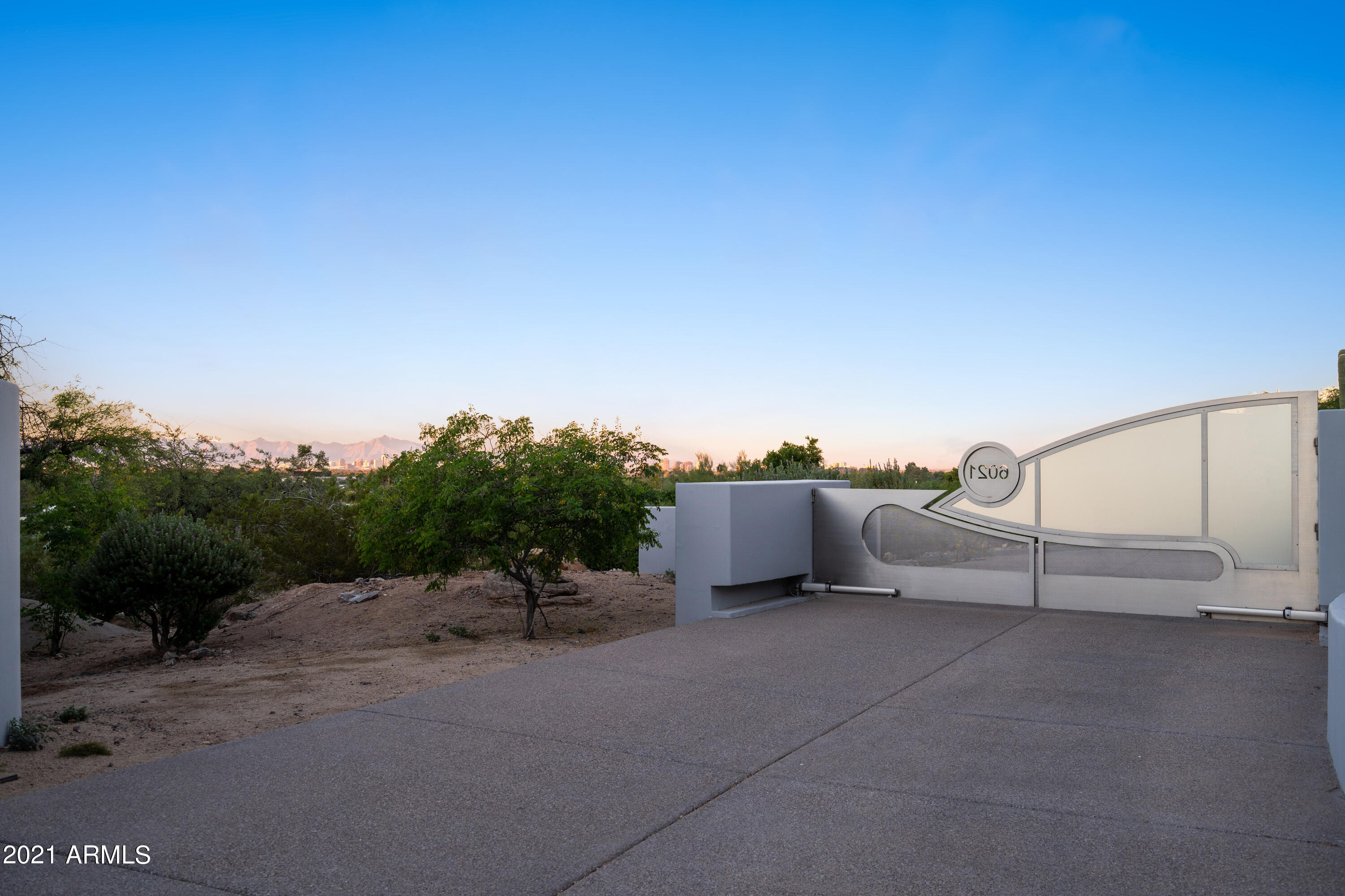 SANCTUARY - Residential