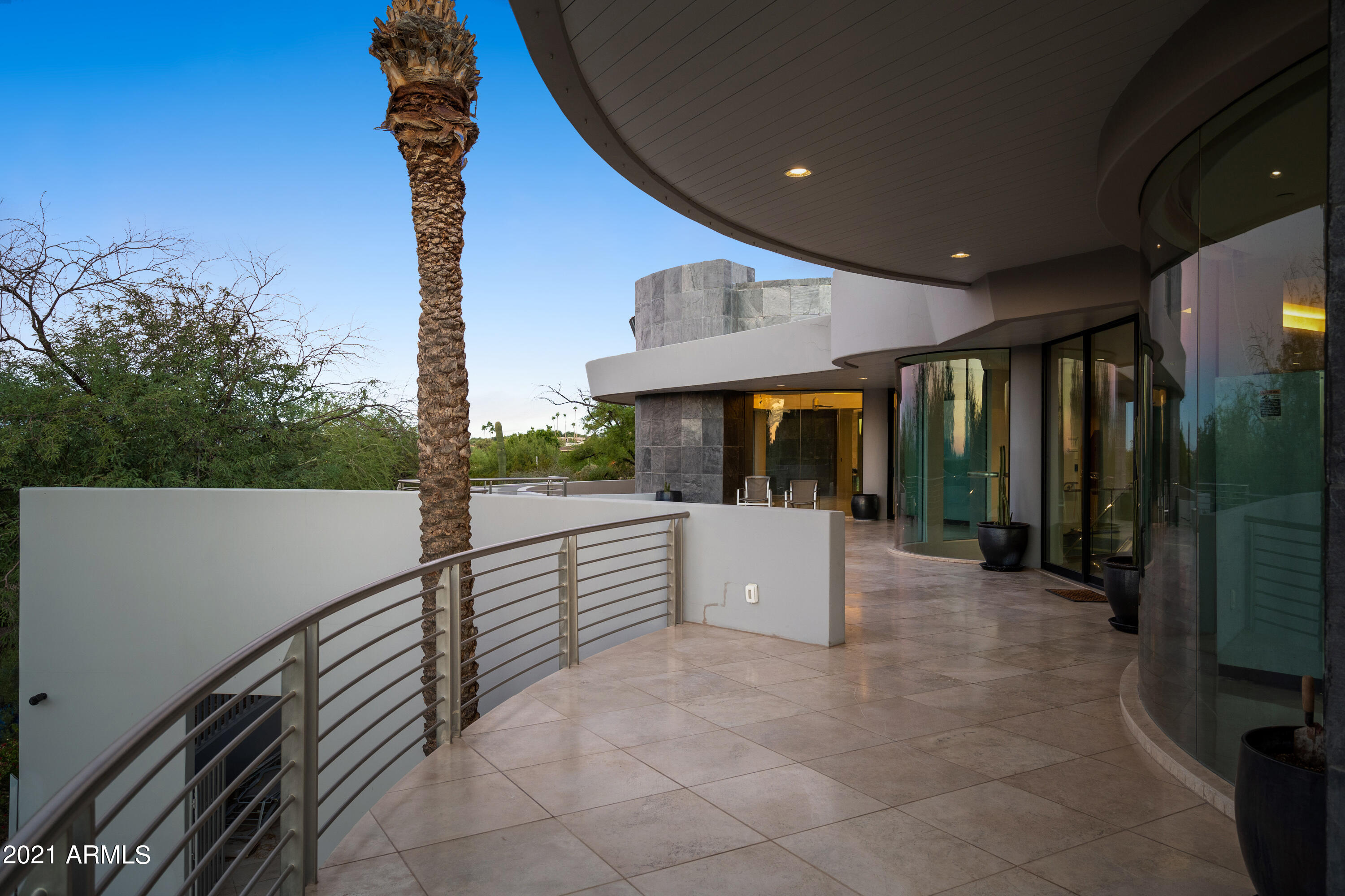 SANCTUARY - Residential