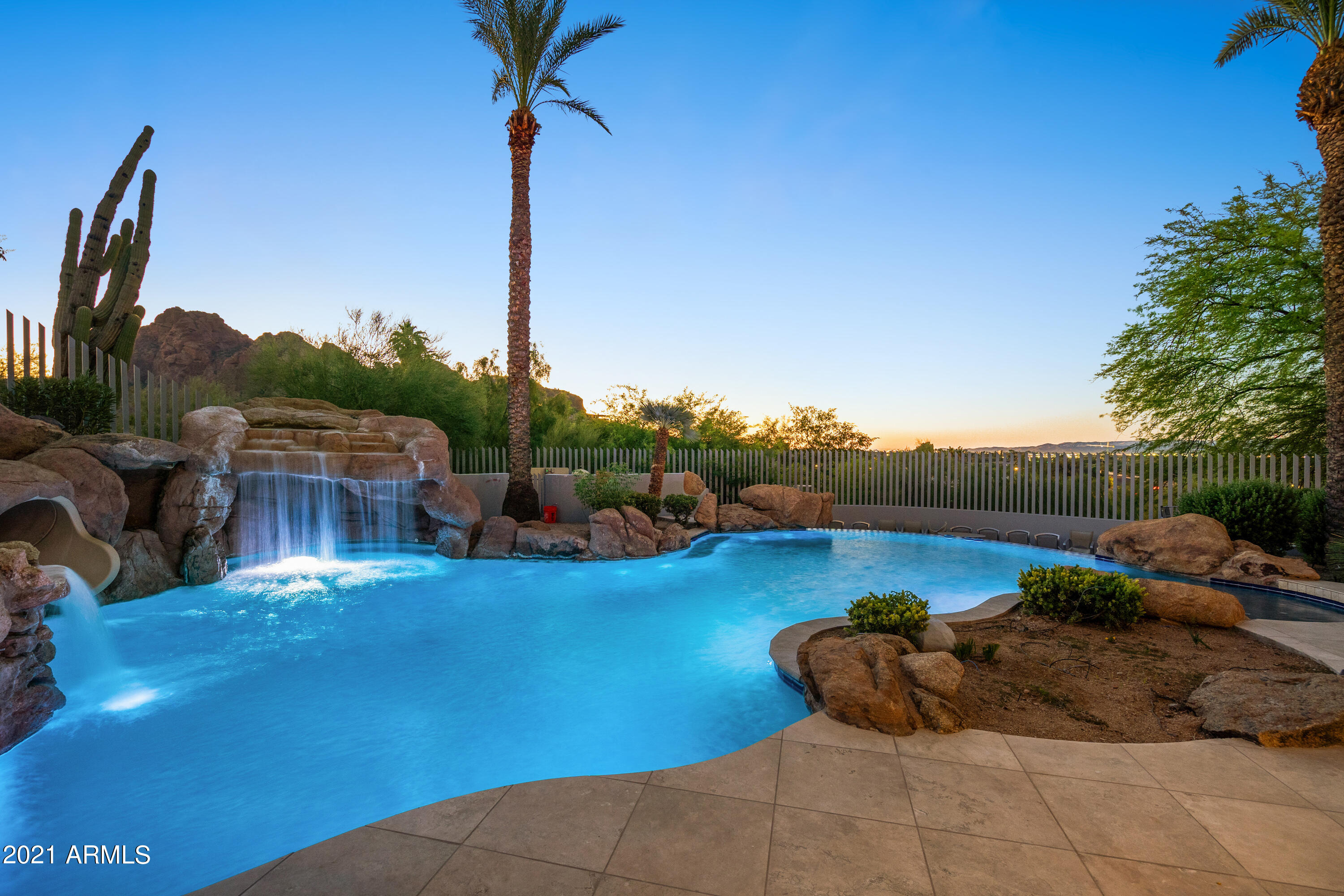 SANCTUARY - Residential