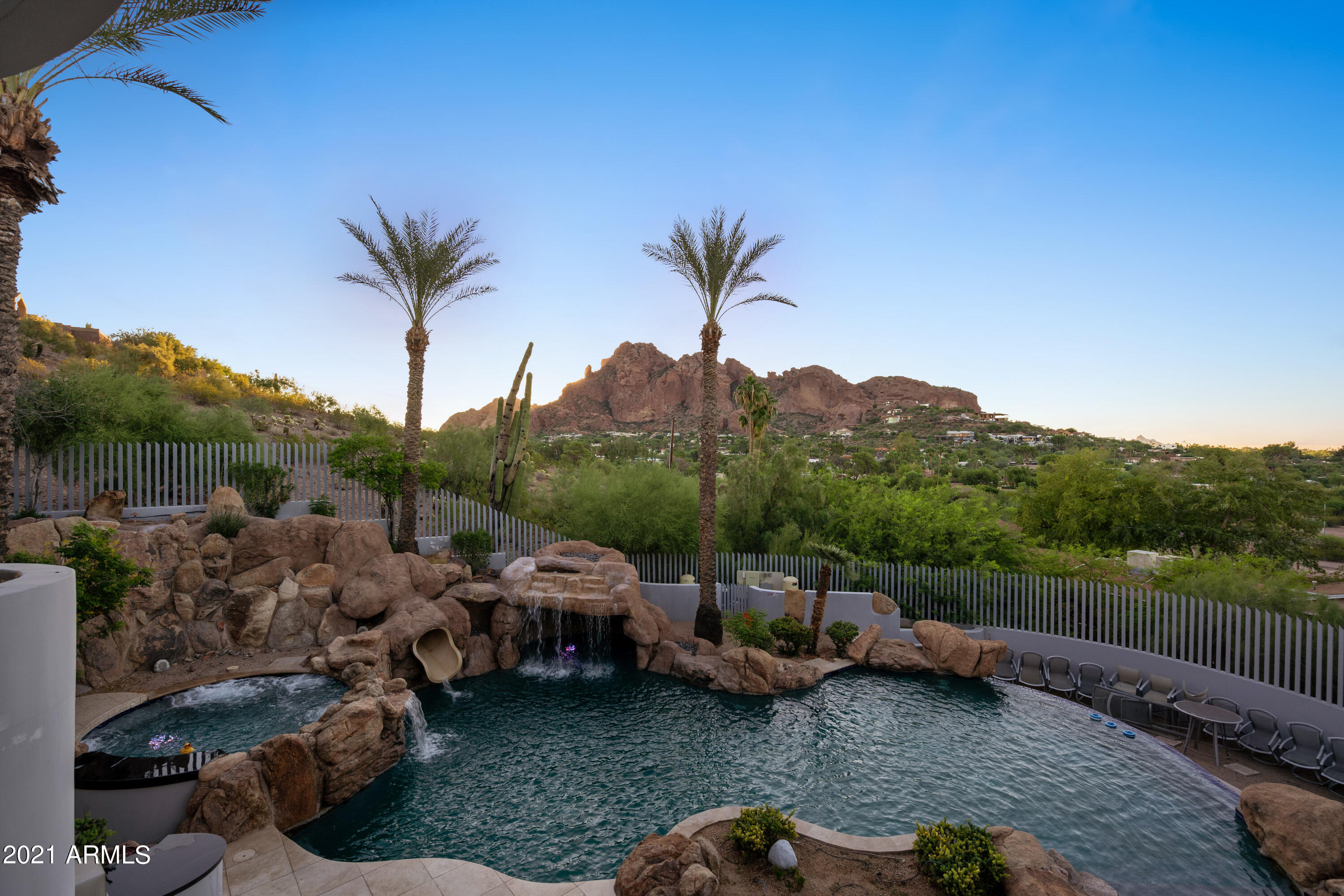 SANCTUARY - Residential
