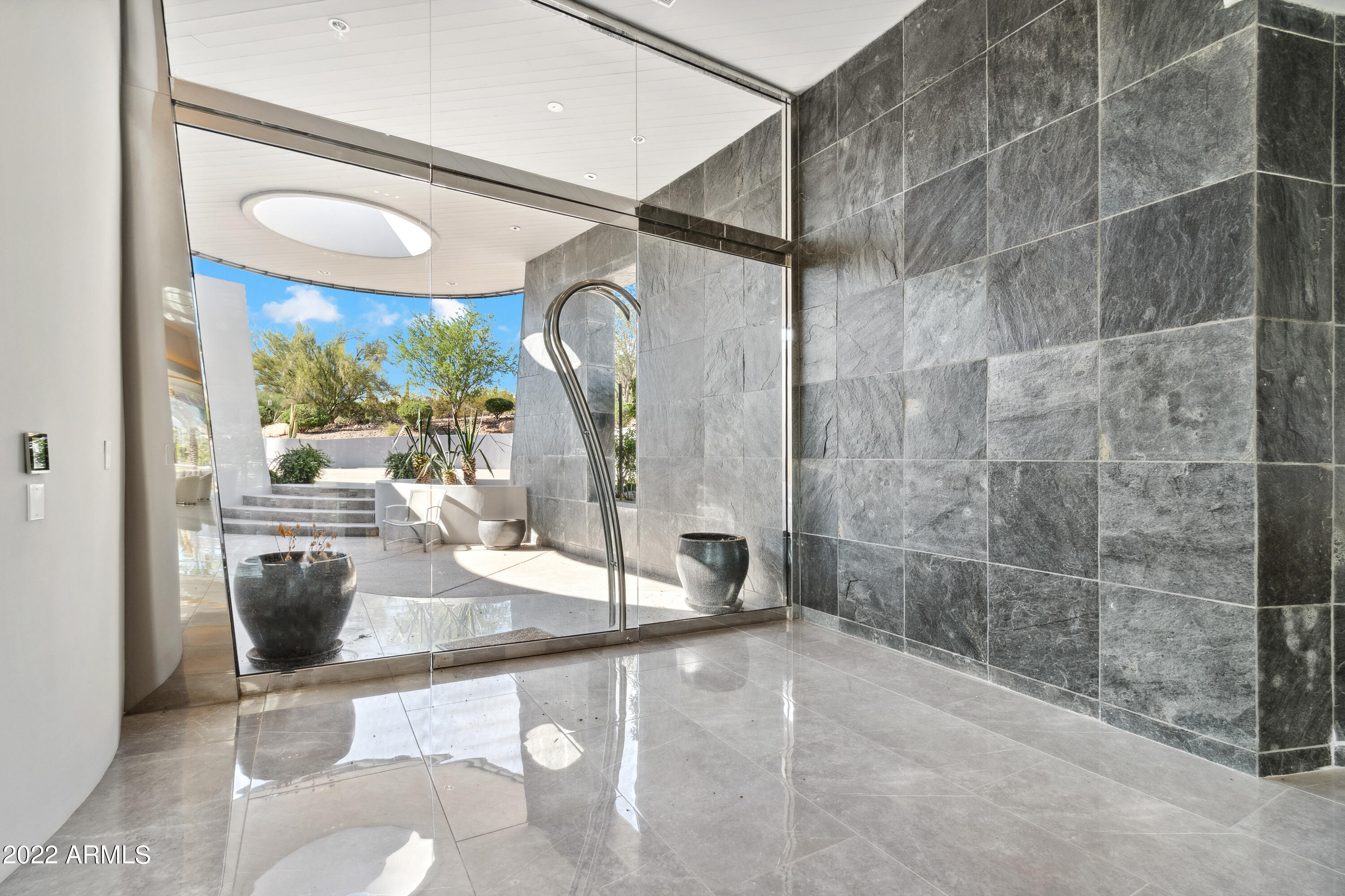 SANCTUARY - Residential