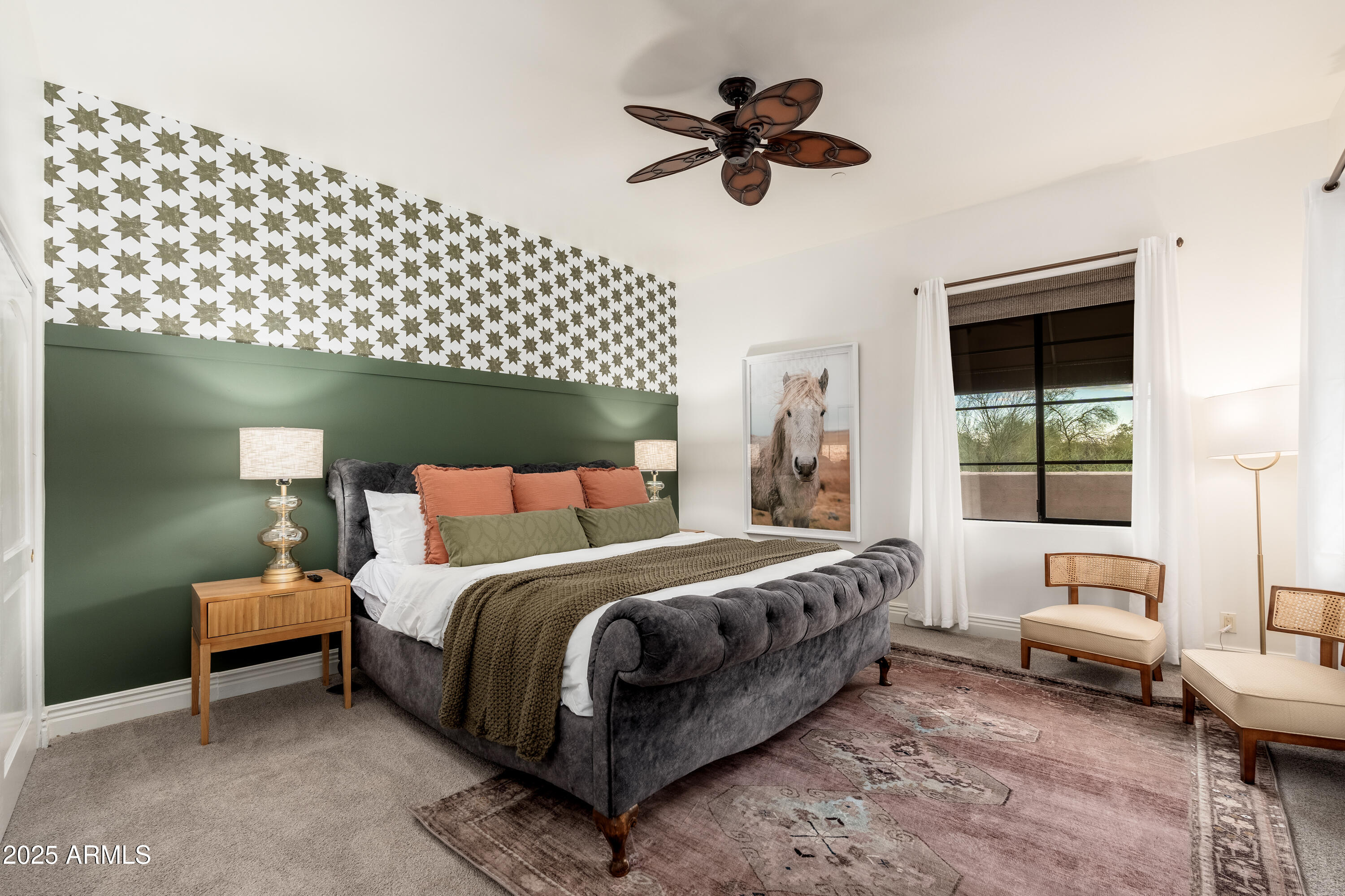 PINNACLE PARADISE - Residential
