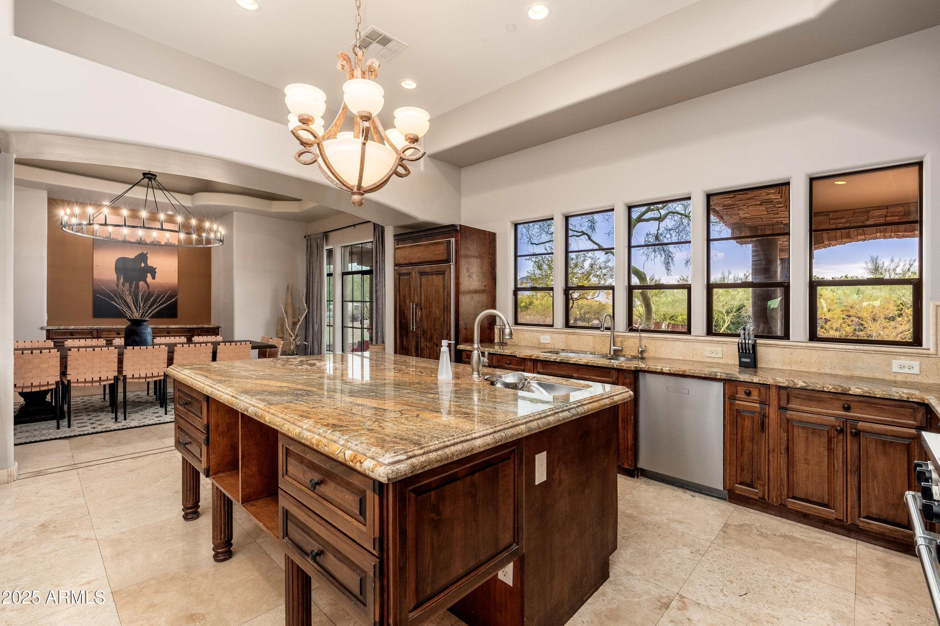 PINNACLE PARADISE - Residential
