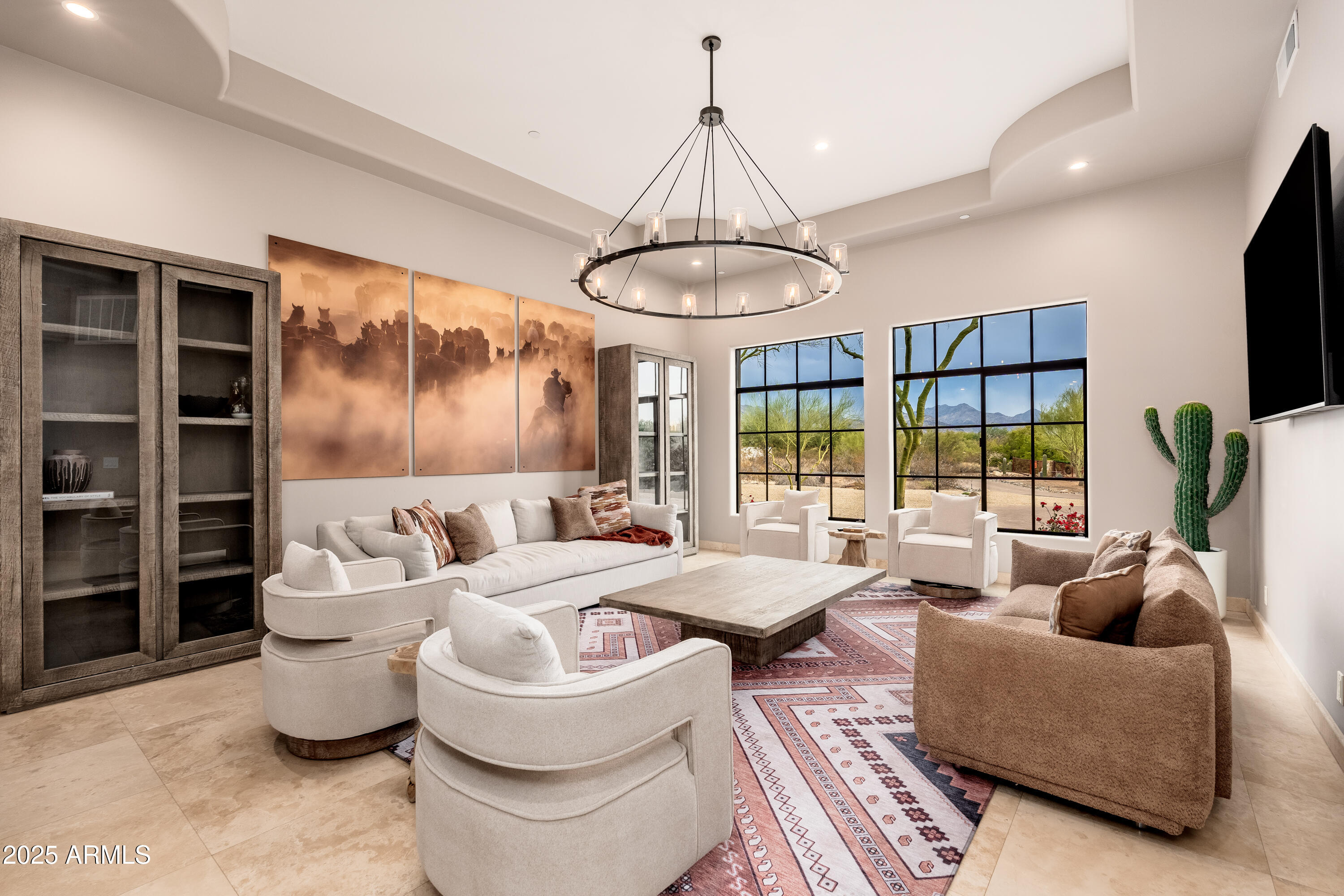 PINNACLE PARADISE - Residential