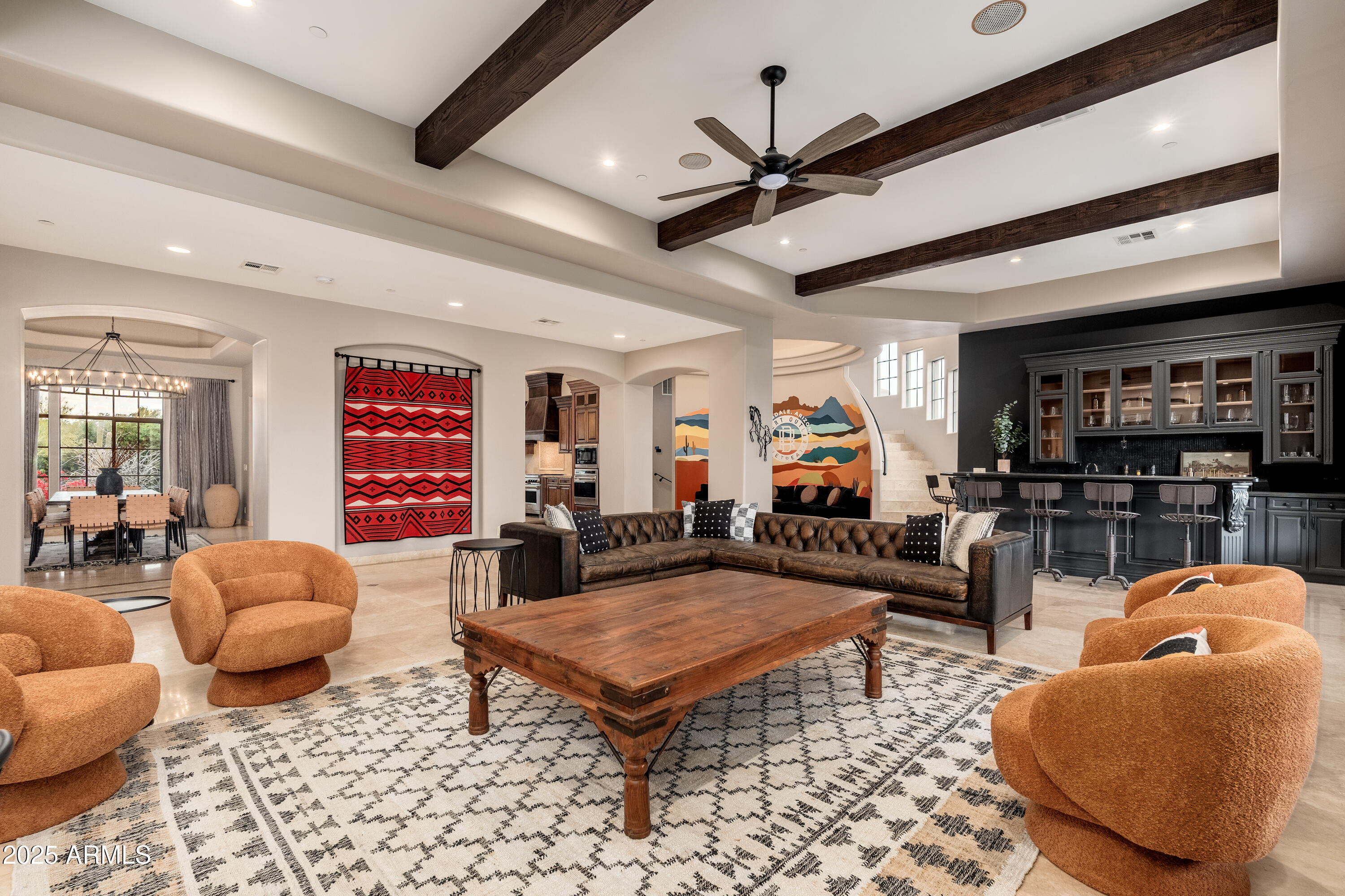 PINNACLE PARADISE - Residential