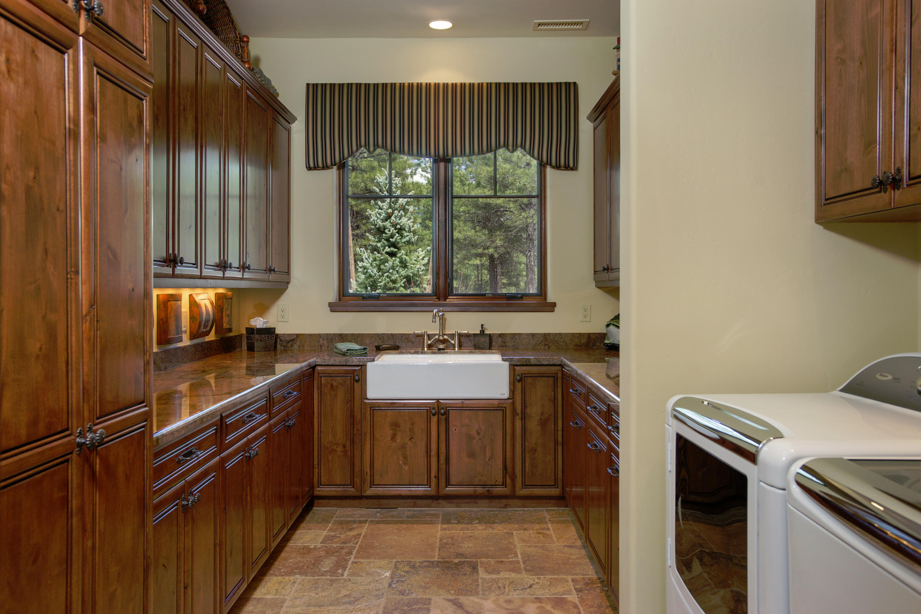 Home Lots & Homes - Residential
