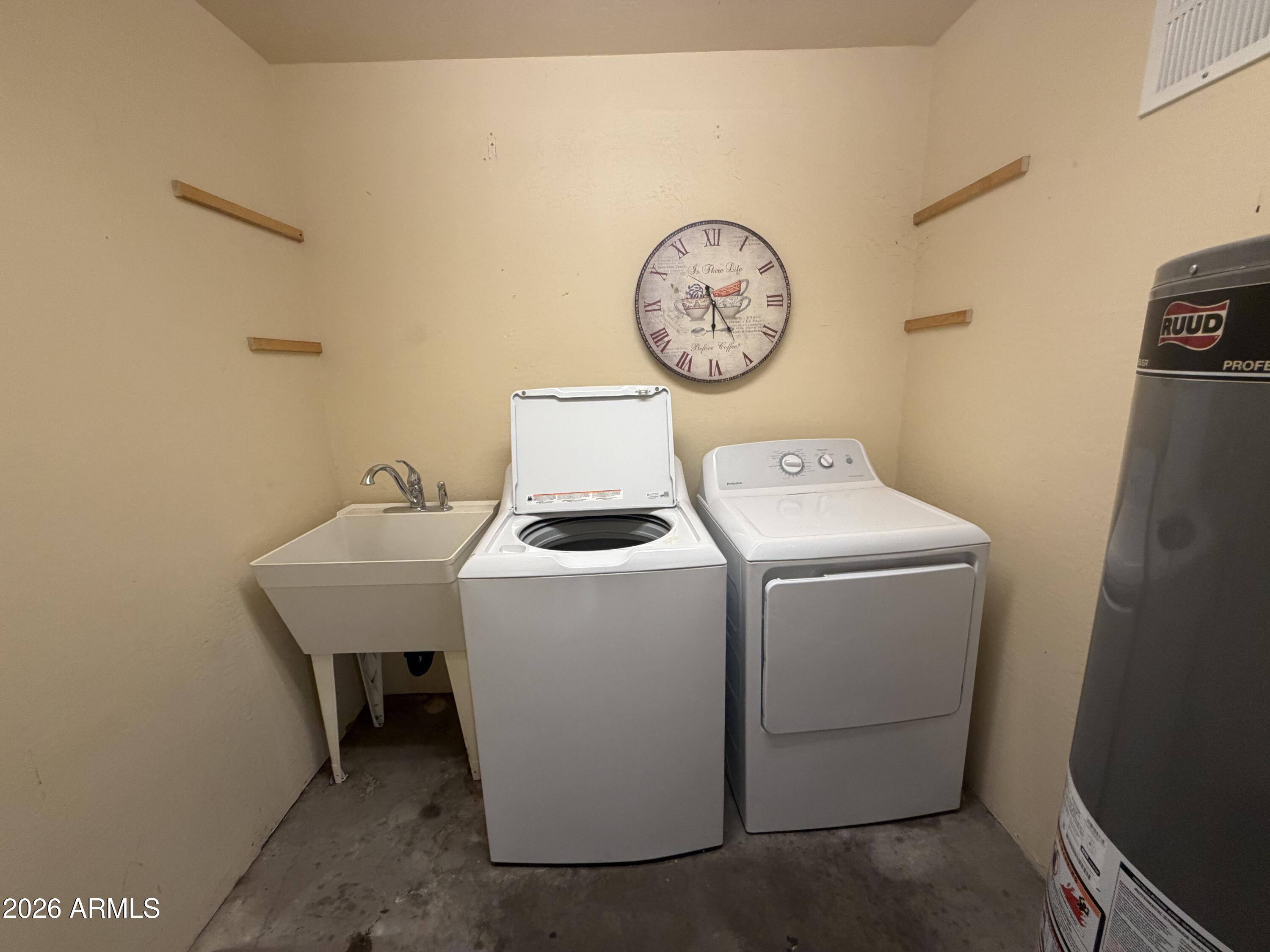Palo Verde Hills - Residential Lease