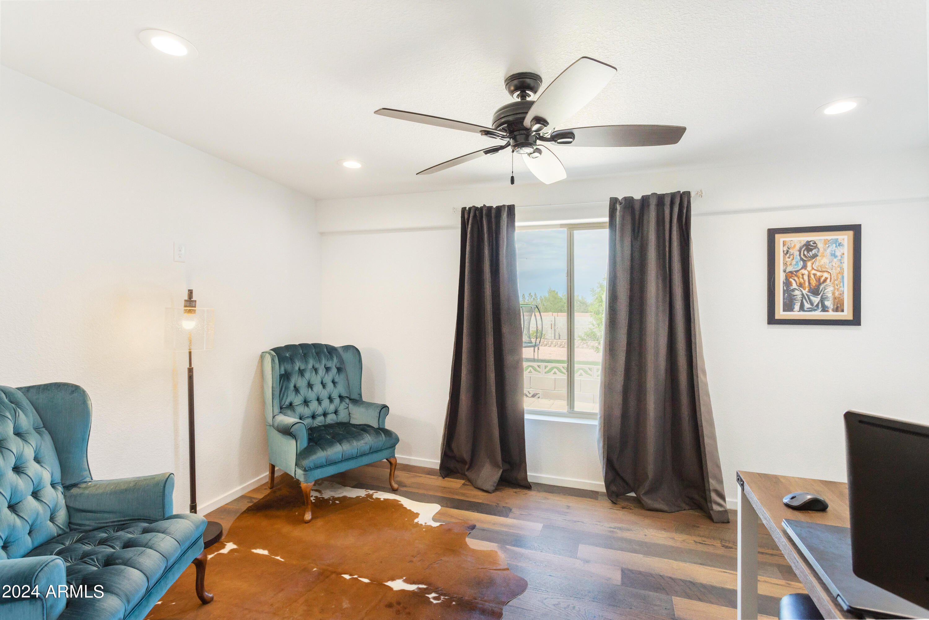 MOUNTAIN SHADOWS PHASE E - Residential