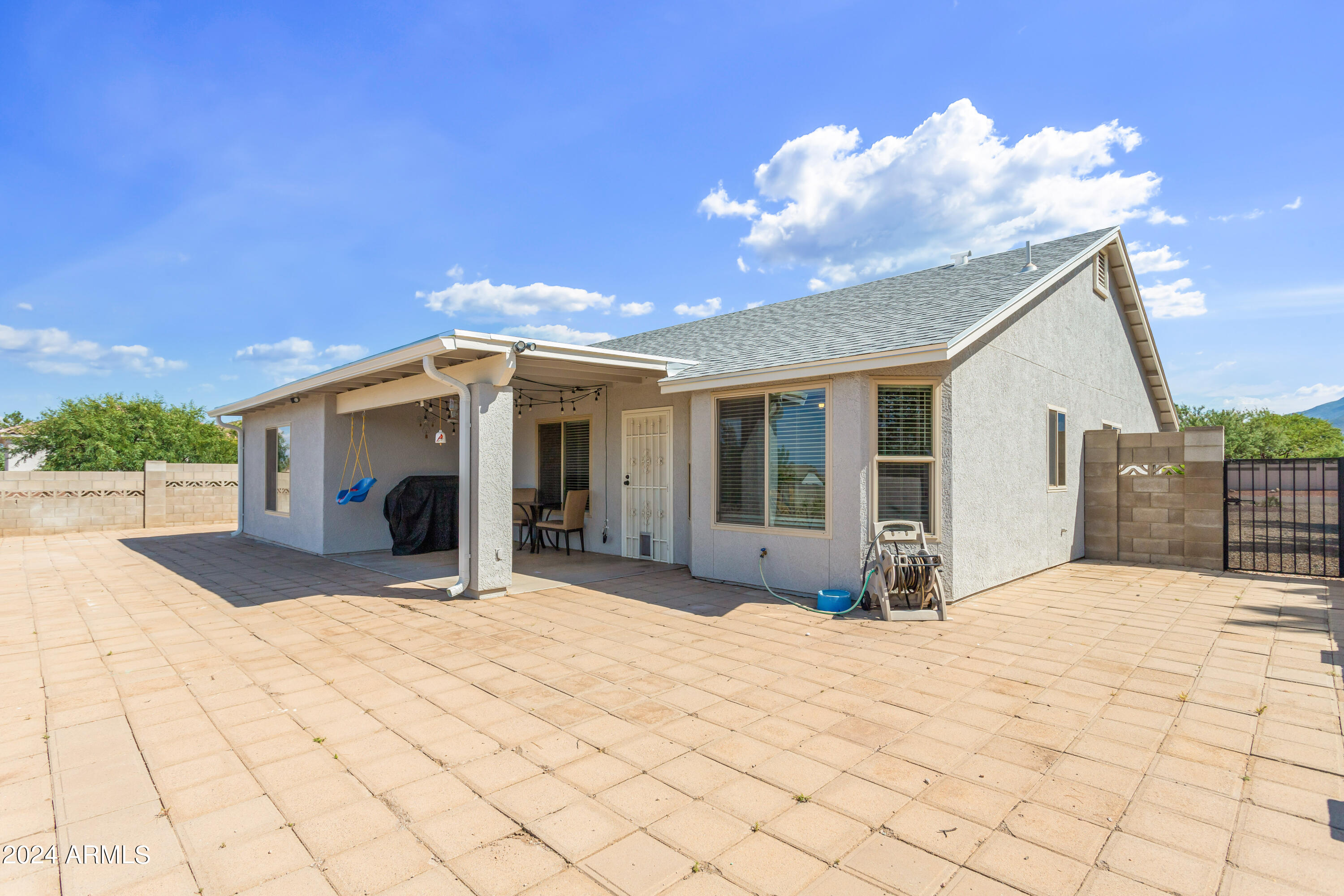 MOUNTAIN SHADOWS PHASE E - Residential
