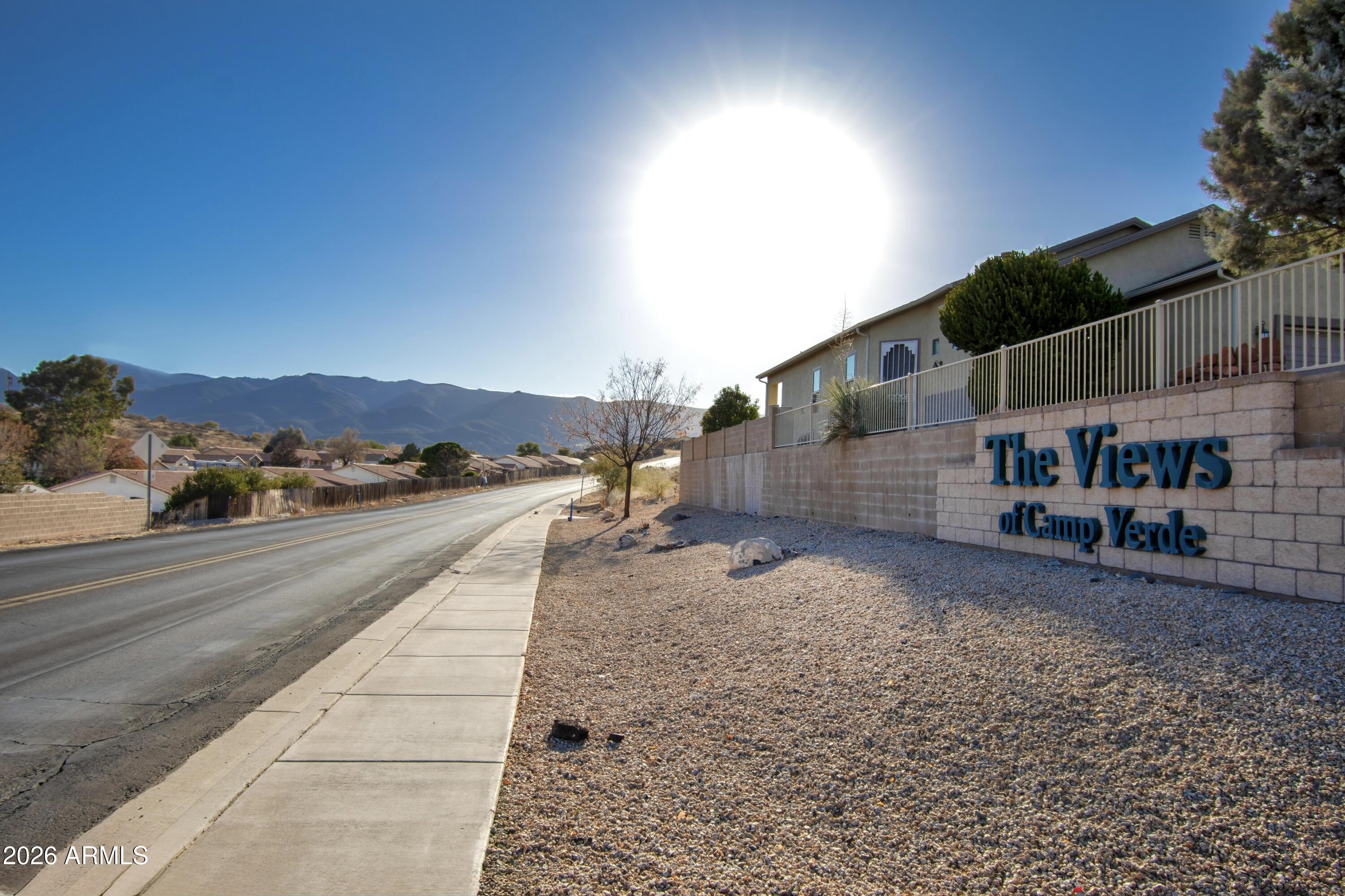 VERDE CLIFFS - Residential