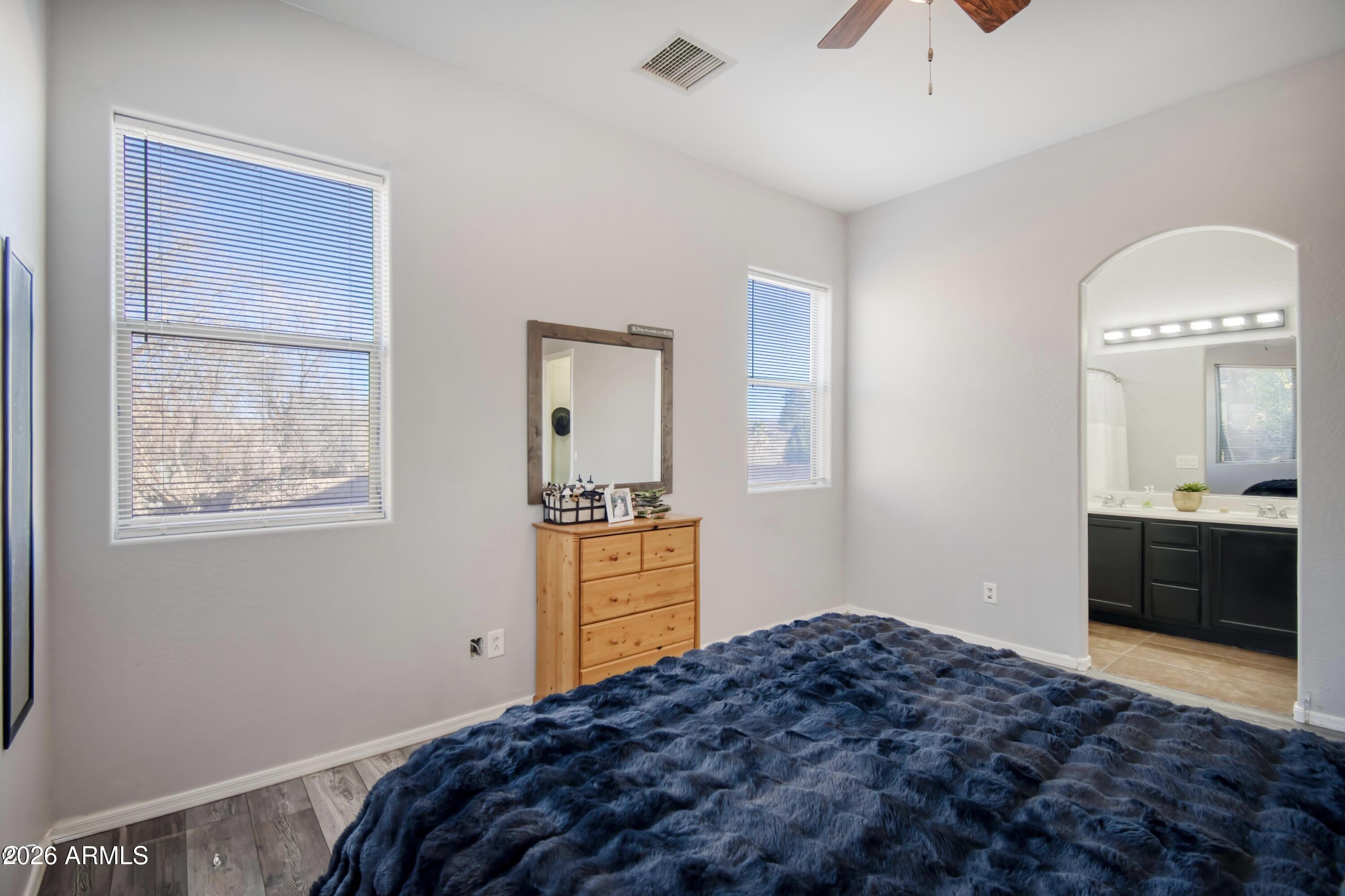 VERDE CLIFFS - Residential