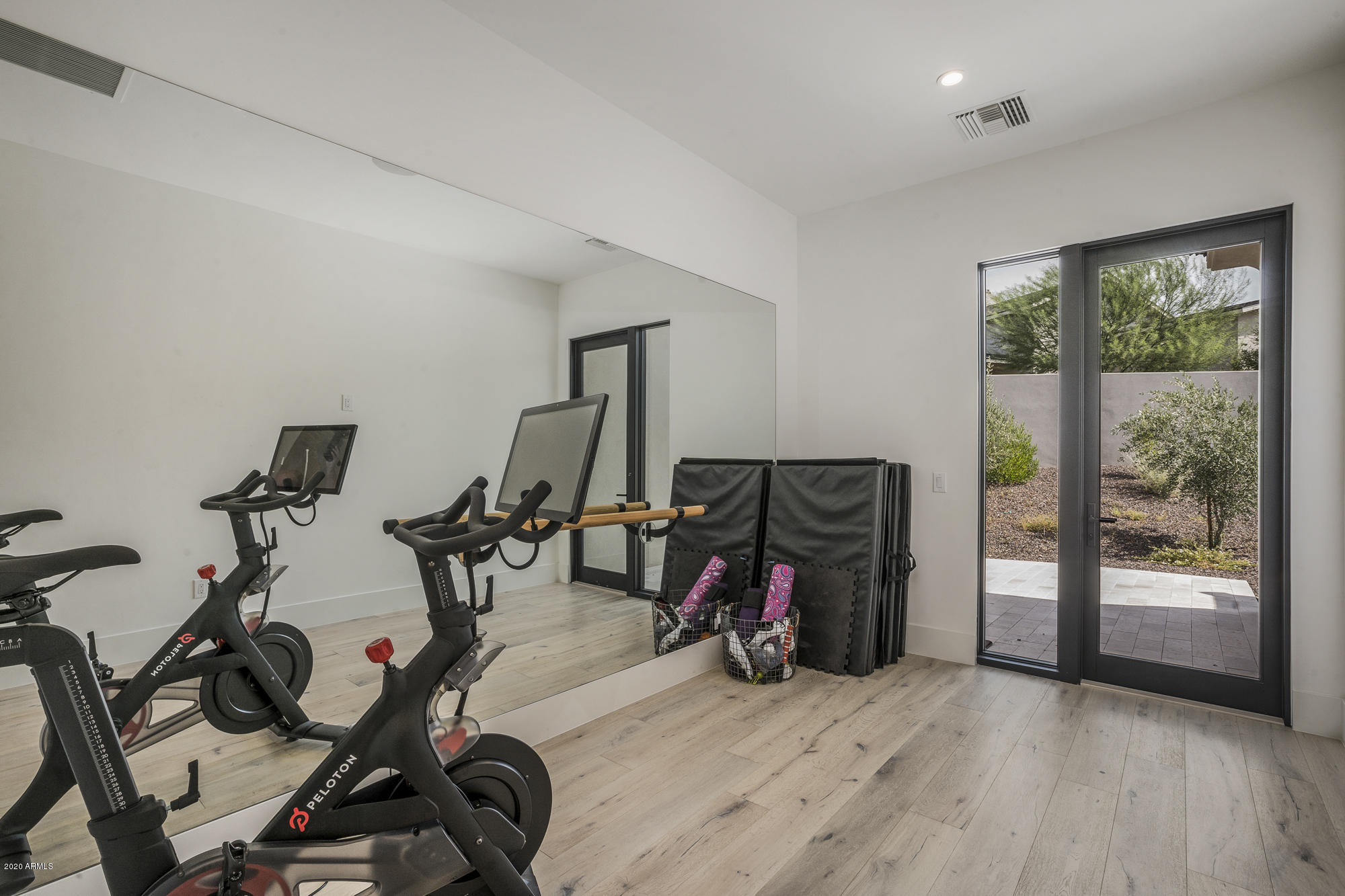 DC RANCH PARCEL T7 SILVERLEAF - Residential