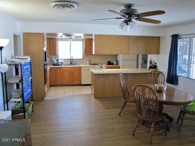 GARDEN CANYON HEIGHTS STRATCOM VILLAGE - Residential Lease