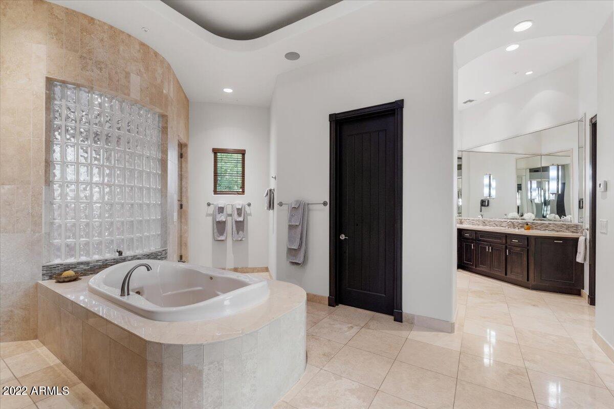 INDIAN BEND VISTAS - Residential