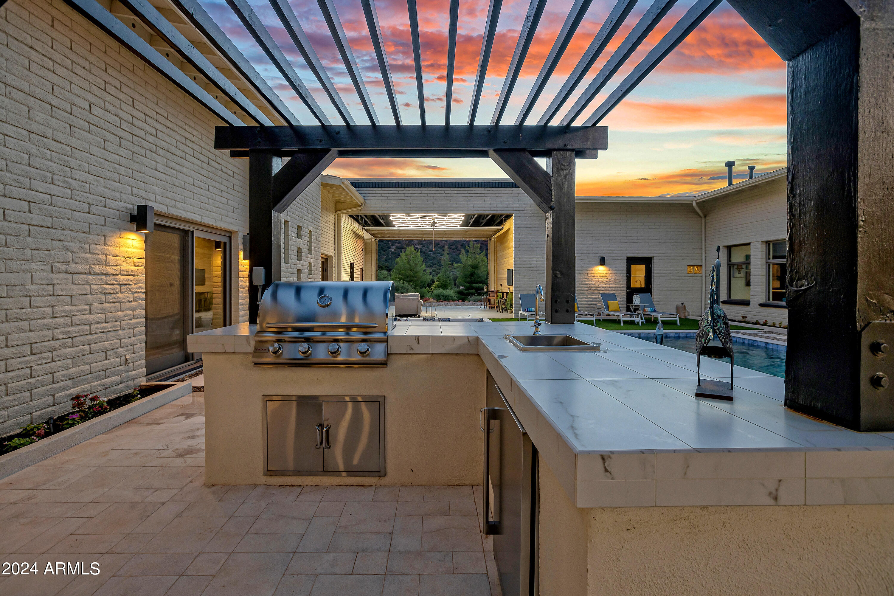Under 5 Acres - Residential
