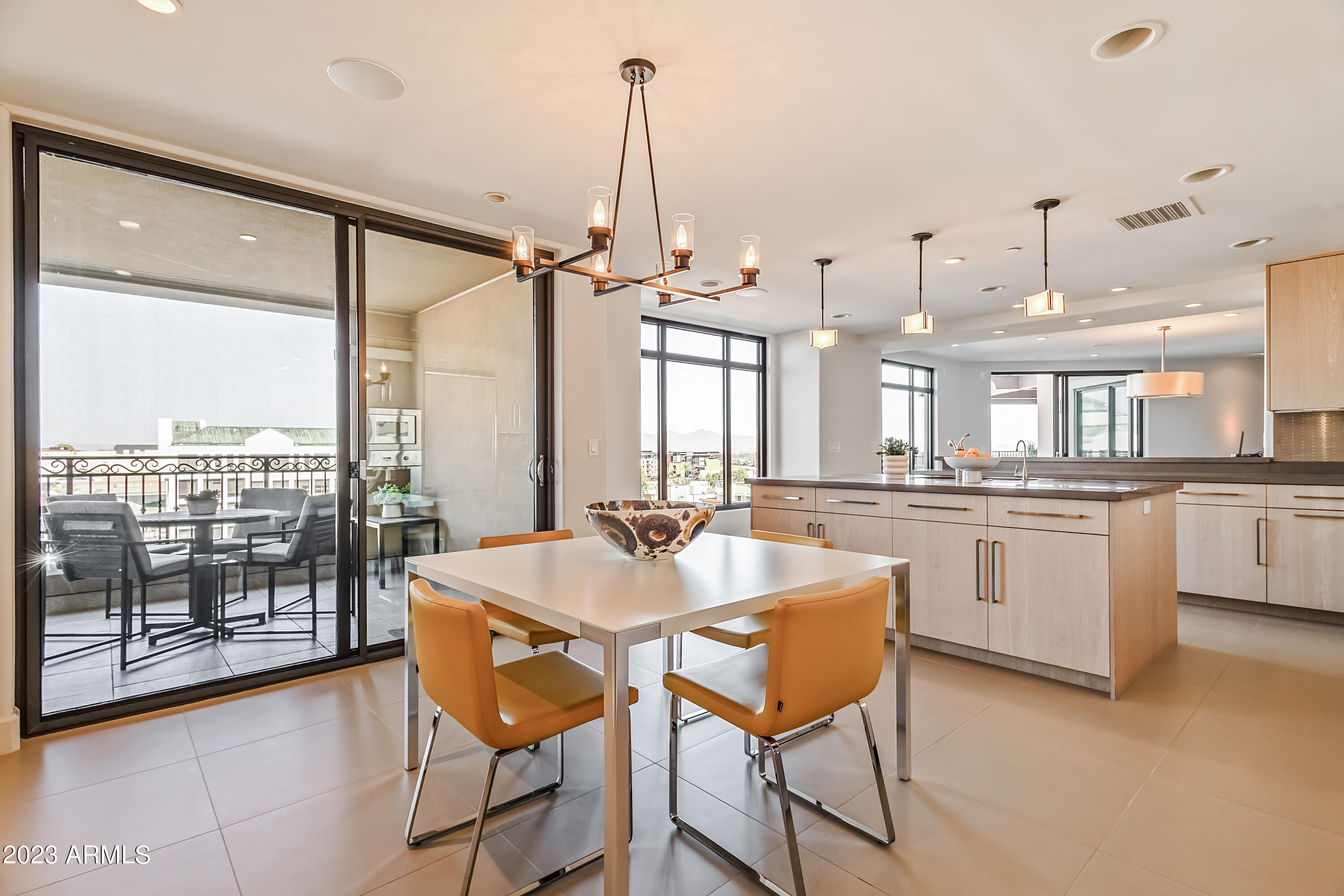 SCOTTSDALE WATERFRONT RESIDENCES CONDOMINIUM - Residential
