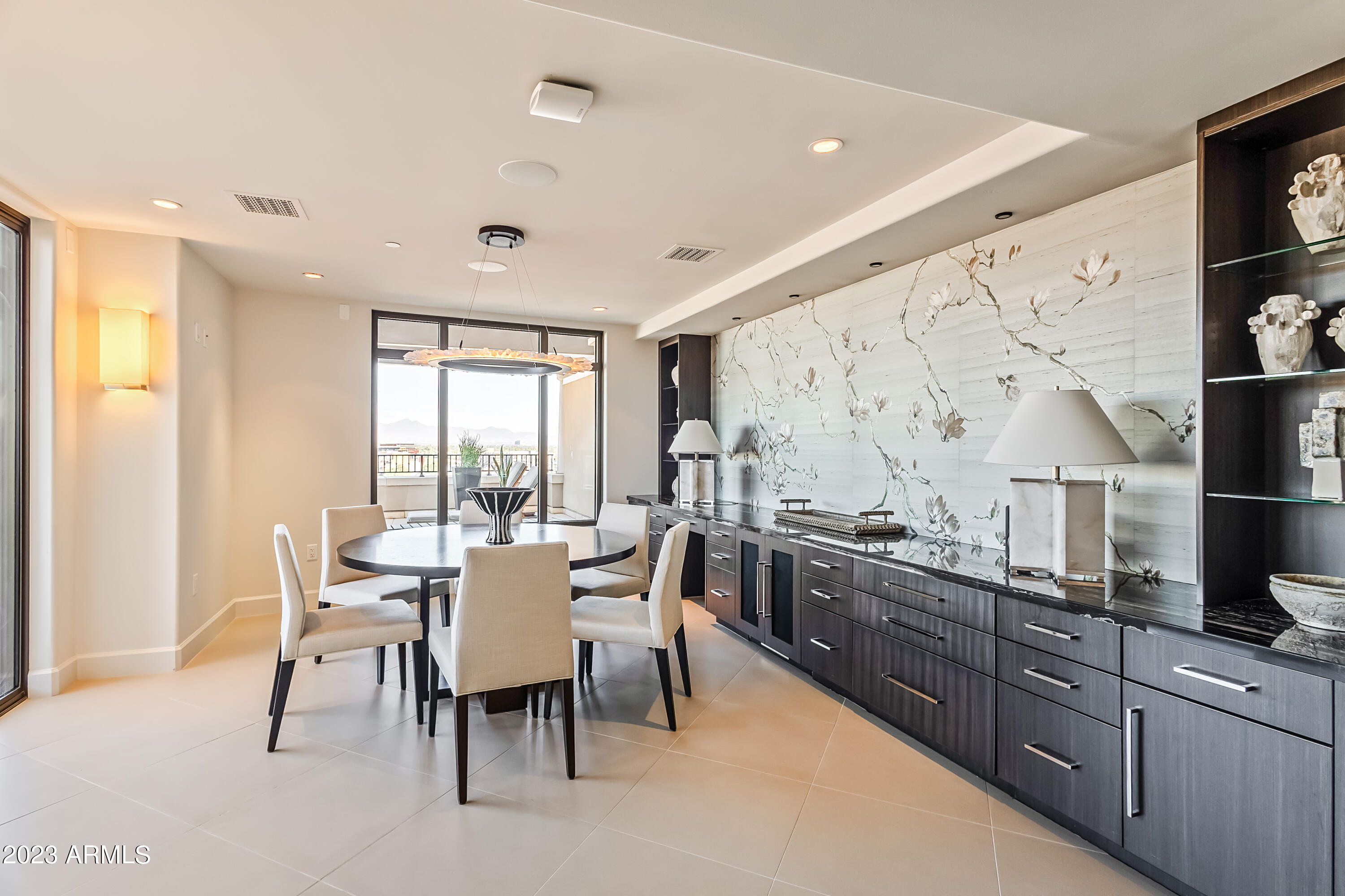 SCOTTSDALE WATERFRONT RESIDENCES CONDOMINIUM - Residential