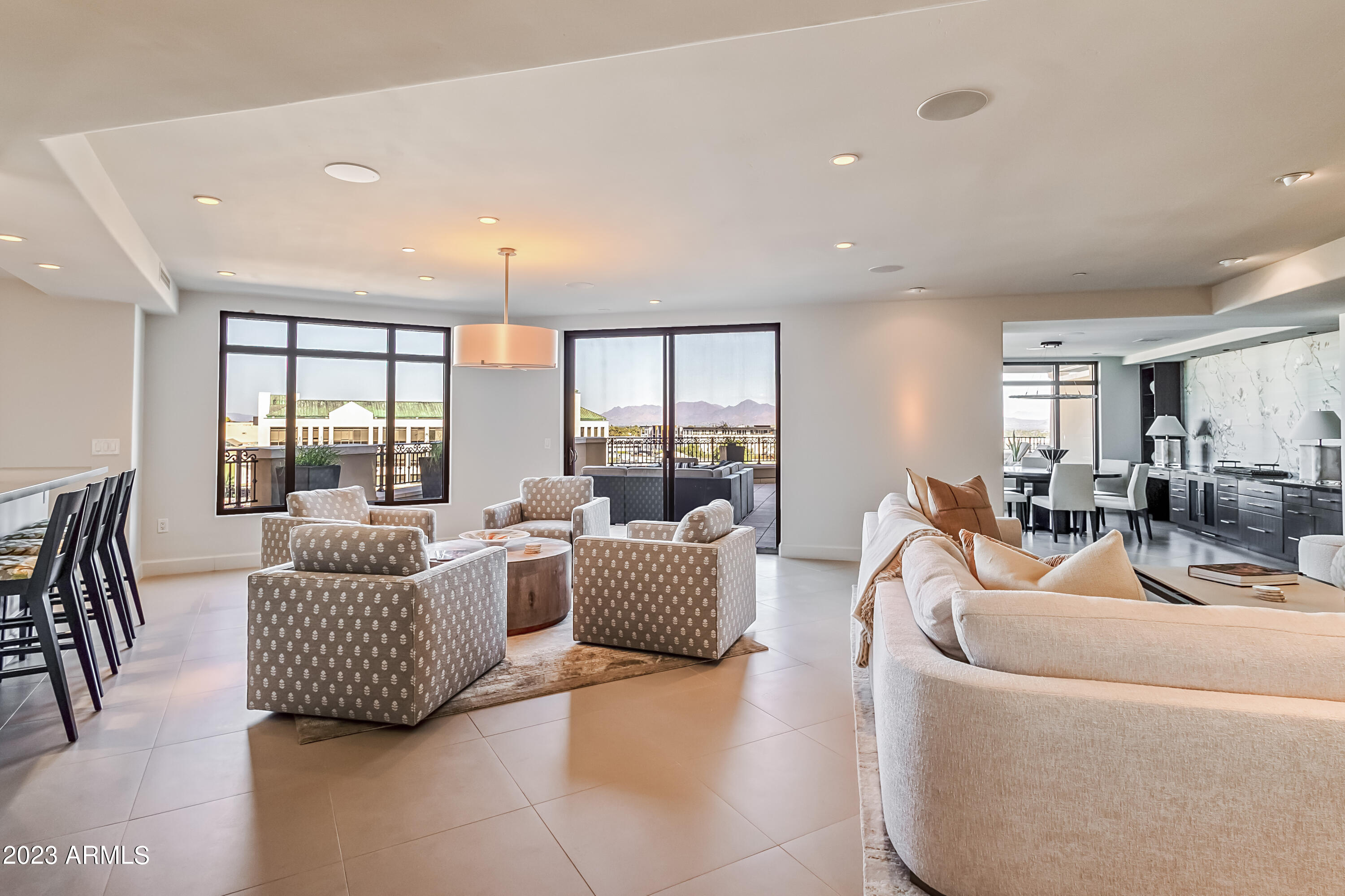 SCOTTSDALE WATERFRONT RESIDENCES CONDOMINIUM - Residential