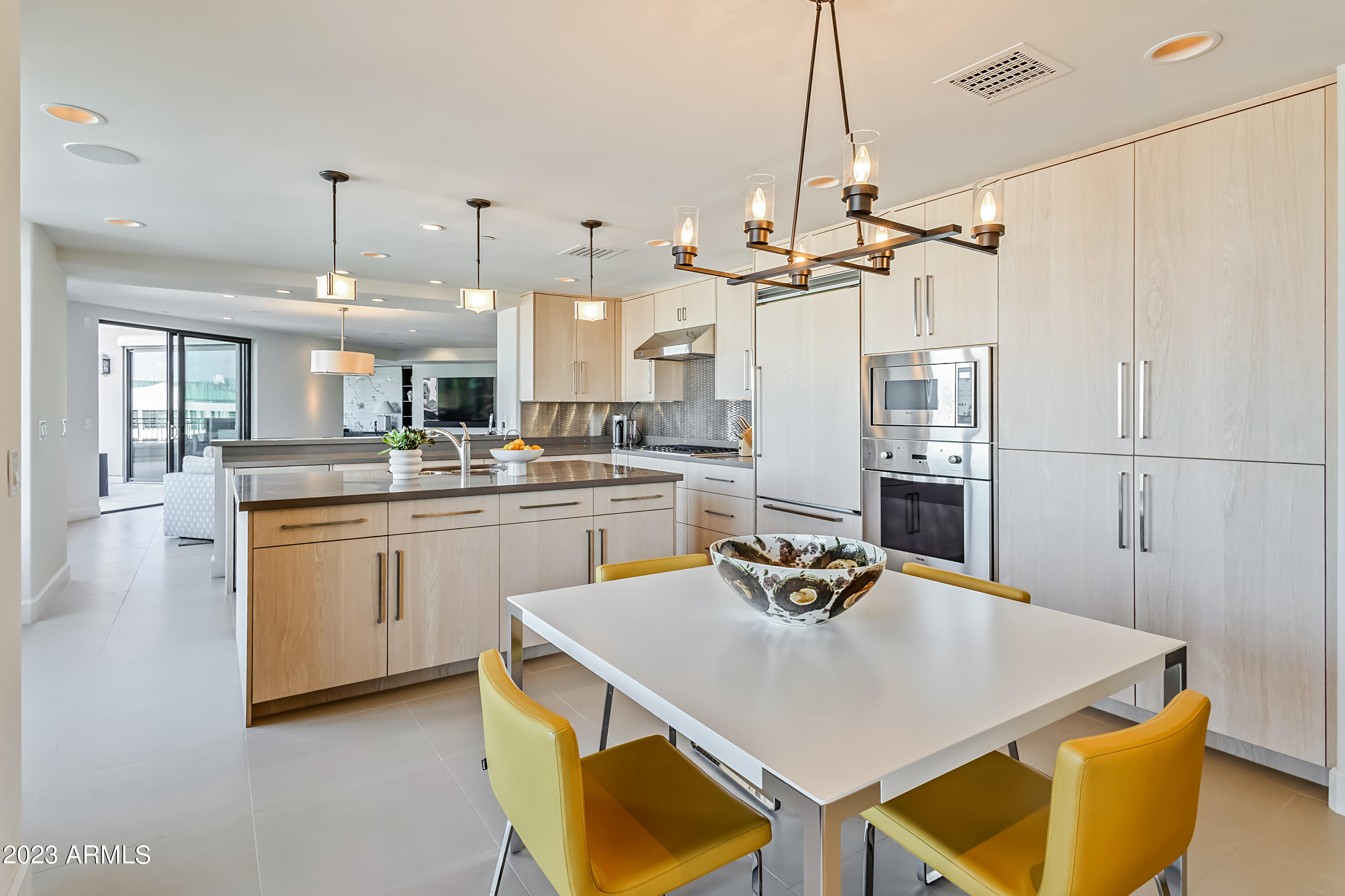 SCOTTSDALE WATERFRONT RESIDENCES CONDOMINIUM - Residential