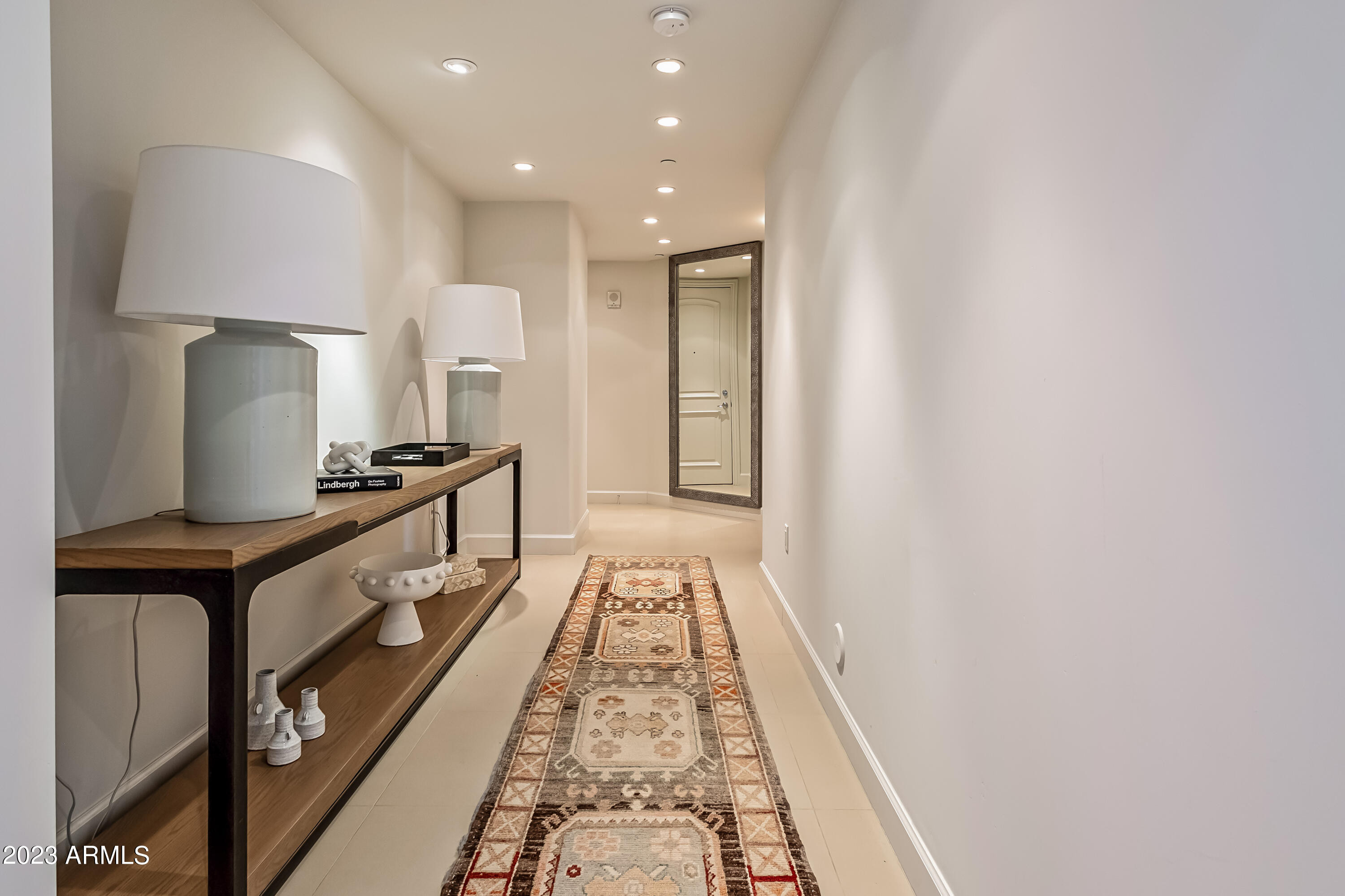 SCOTTSDALE WATERFRONT RESIDENCES CONDOMINIUM - Residential