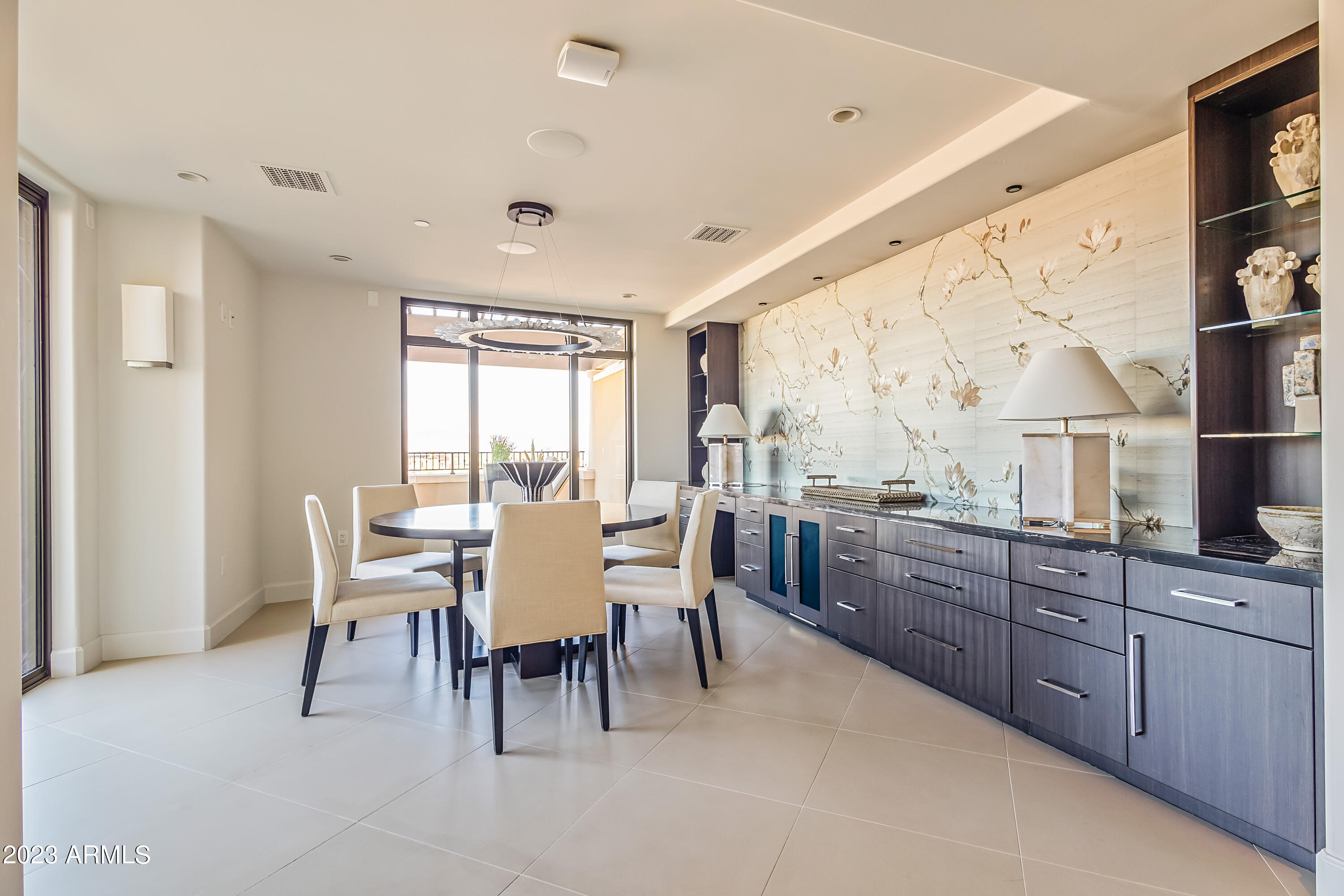 SCOTTSDALE WATERFRONT RESIDENCES CONDOMINIUM - Residential