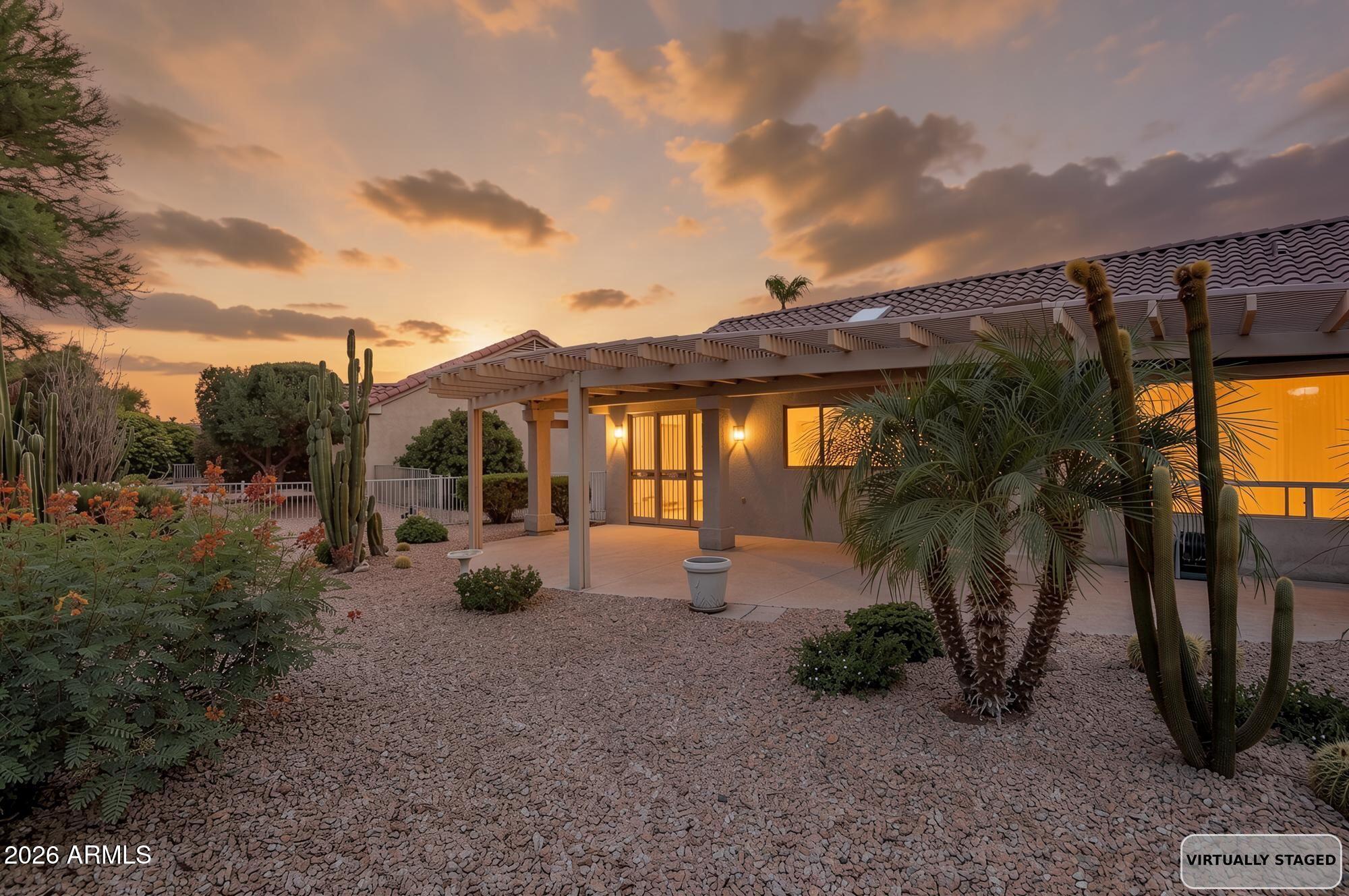 SUN CITY GRAND-MOUNTAIN VIEW 1 - Residential