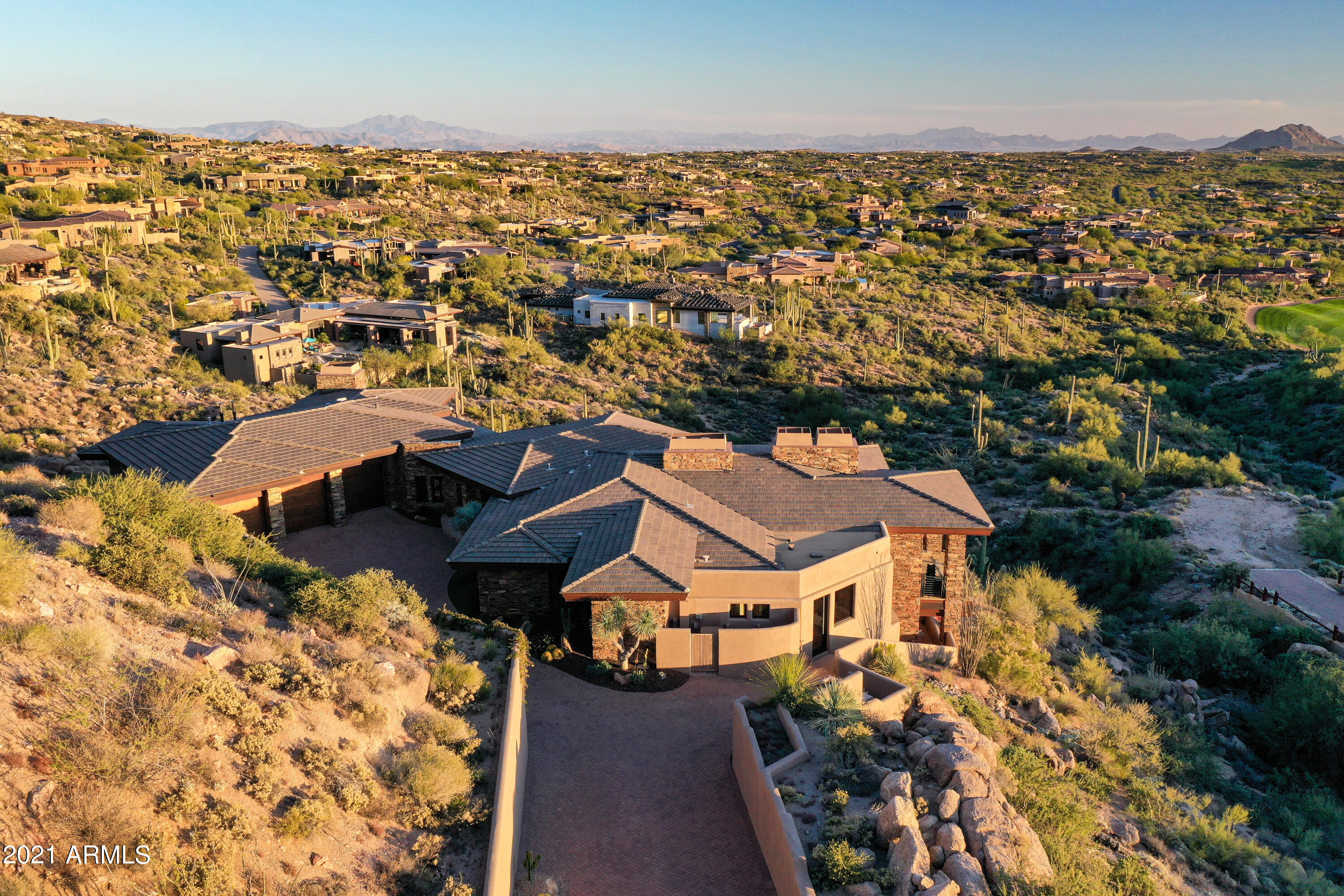 DESERT MOUNTAIN PH 3 UNIT 31 VILLAGE SEVEN ARROWS - Residential