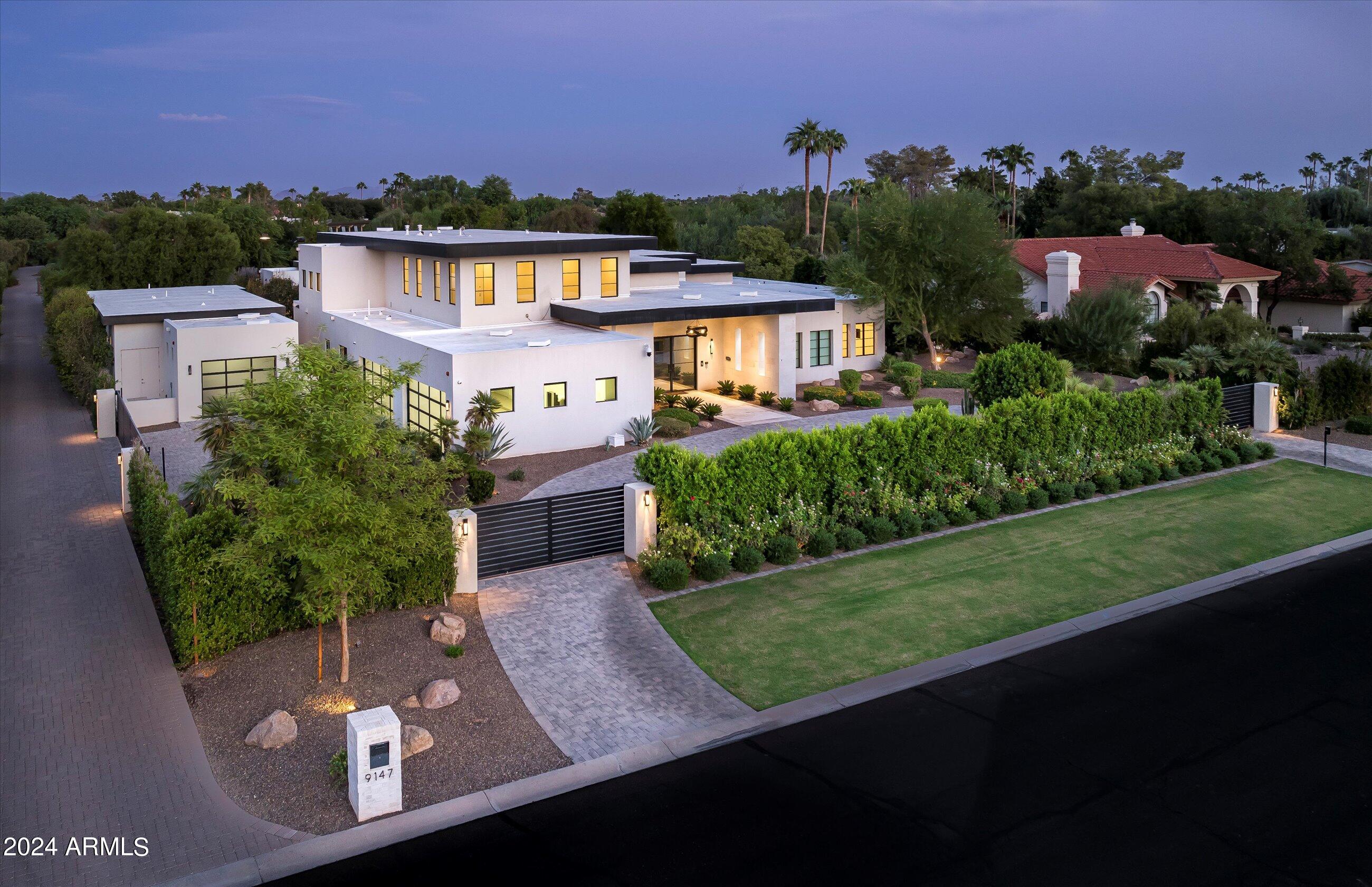 Paradise Valley - Residential