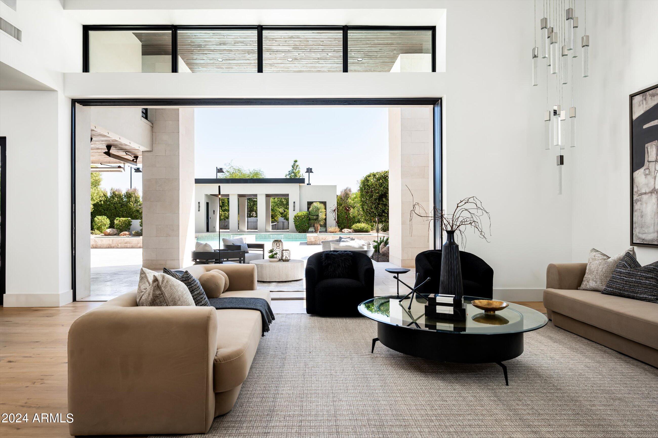 Paradise Valley - Residential