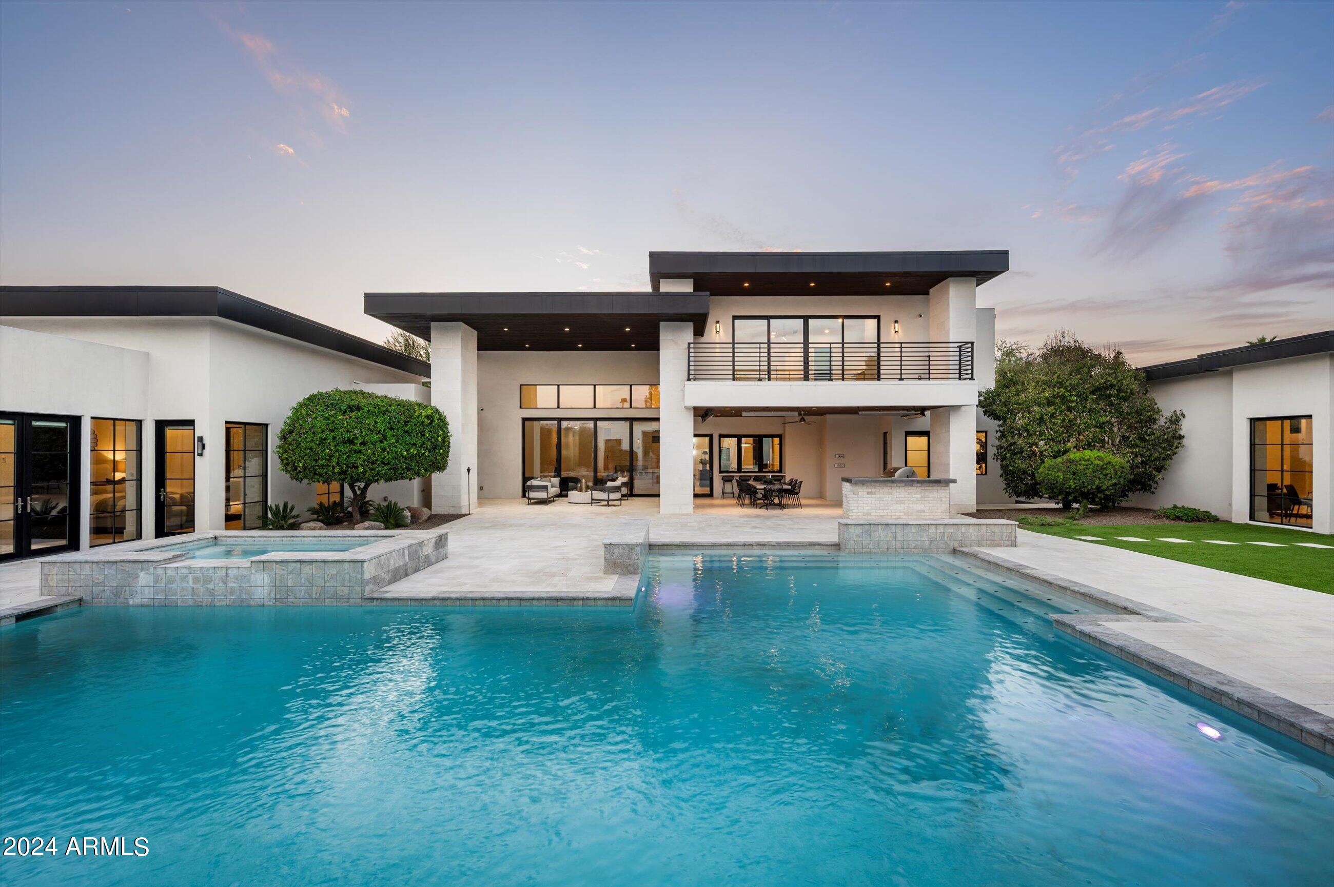Paradise Valley - Residential