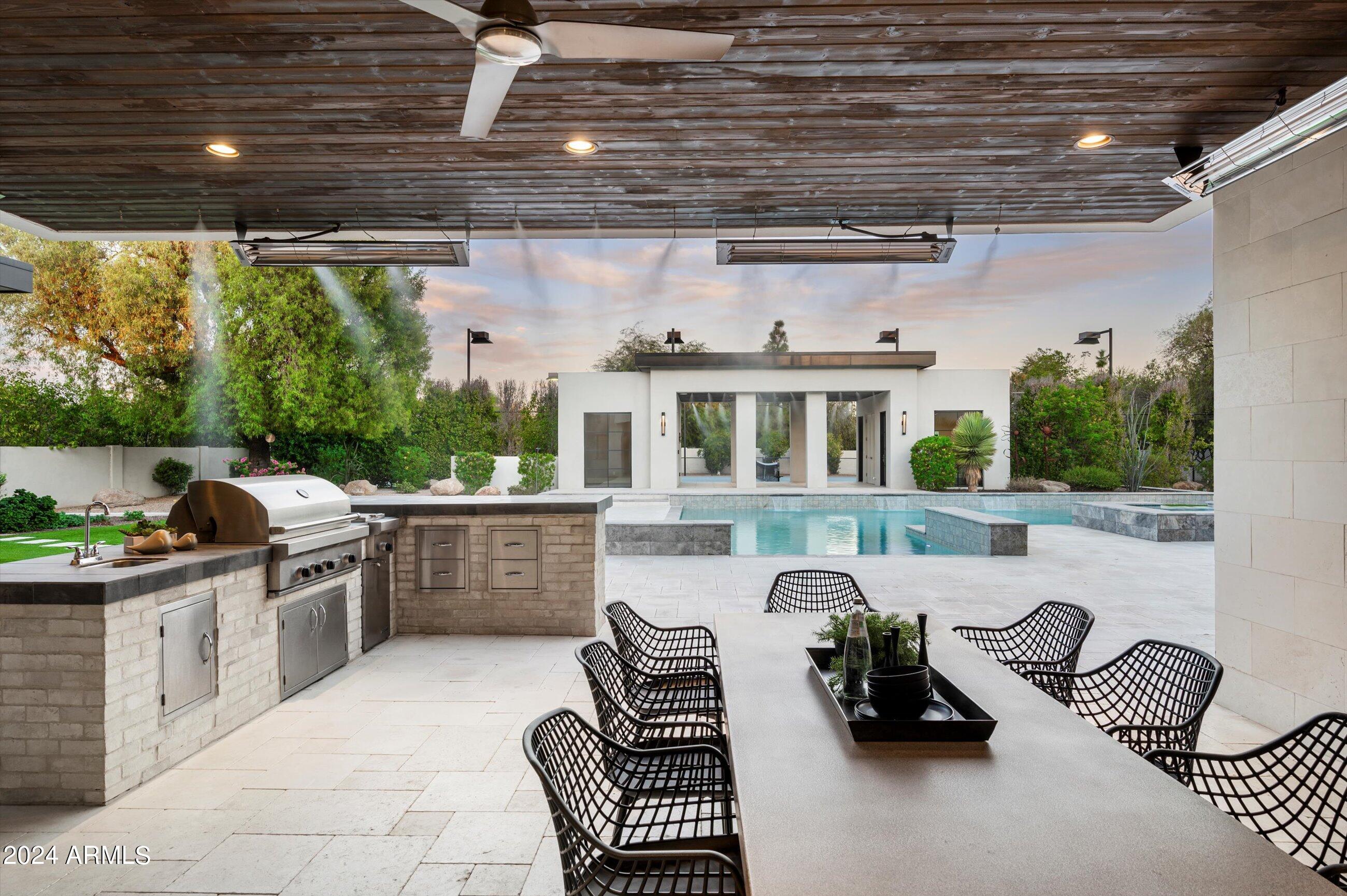 Paradise Valley - Residential